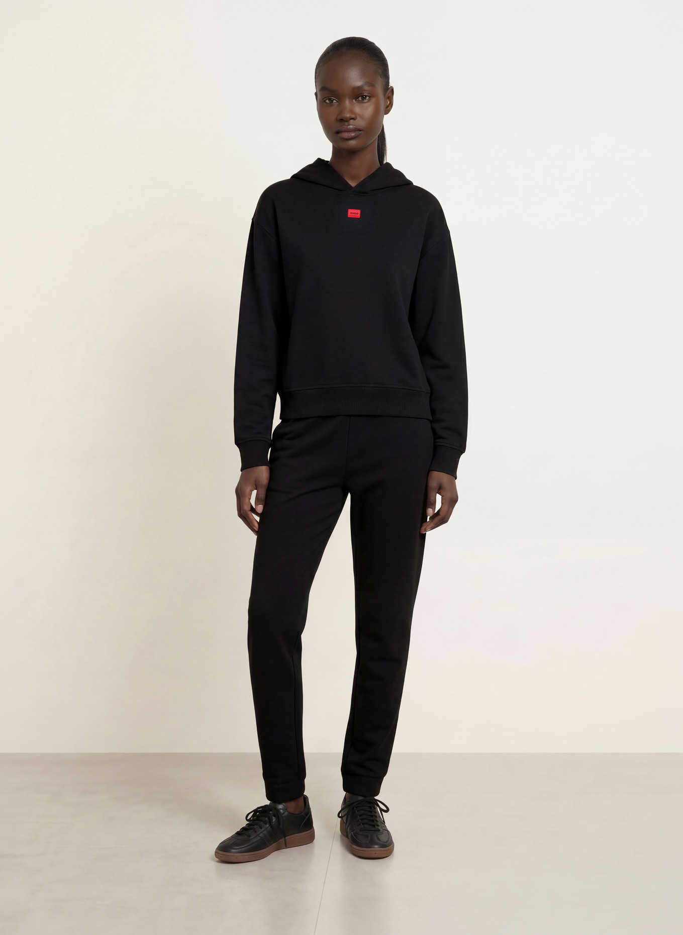 HUGO SIGNATURE lounge hoodie: BLACK