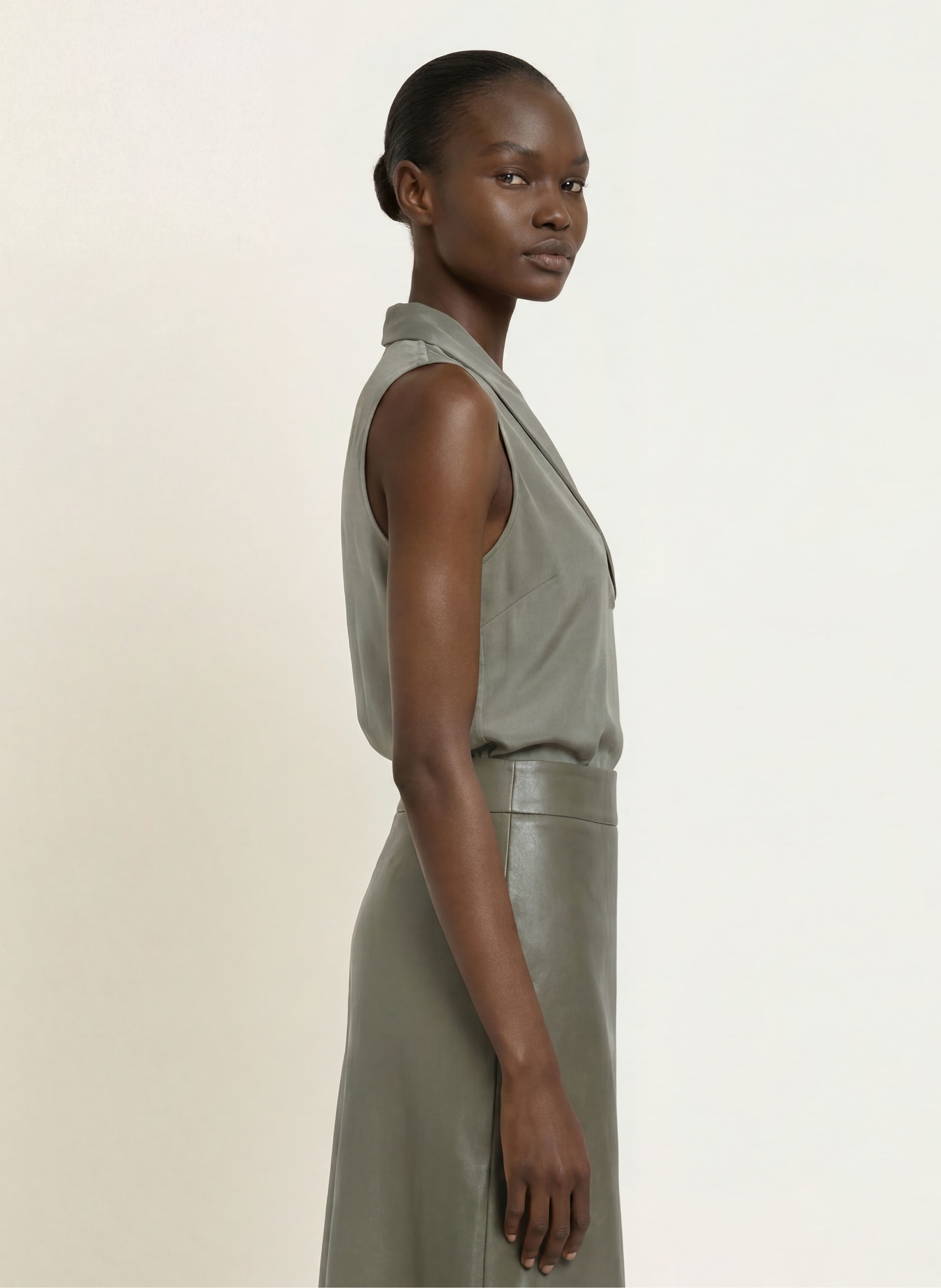 BOSS Blouse BOLARU van zijde: GROEN