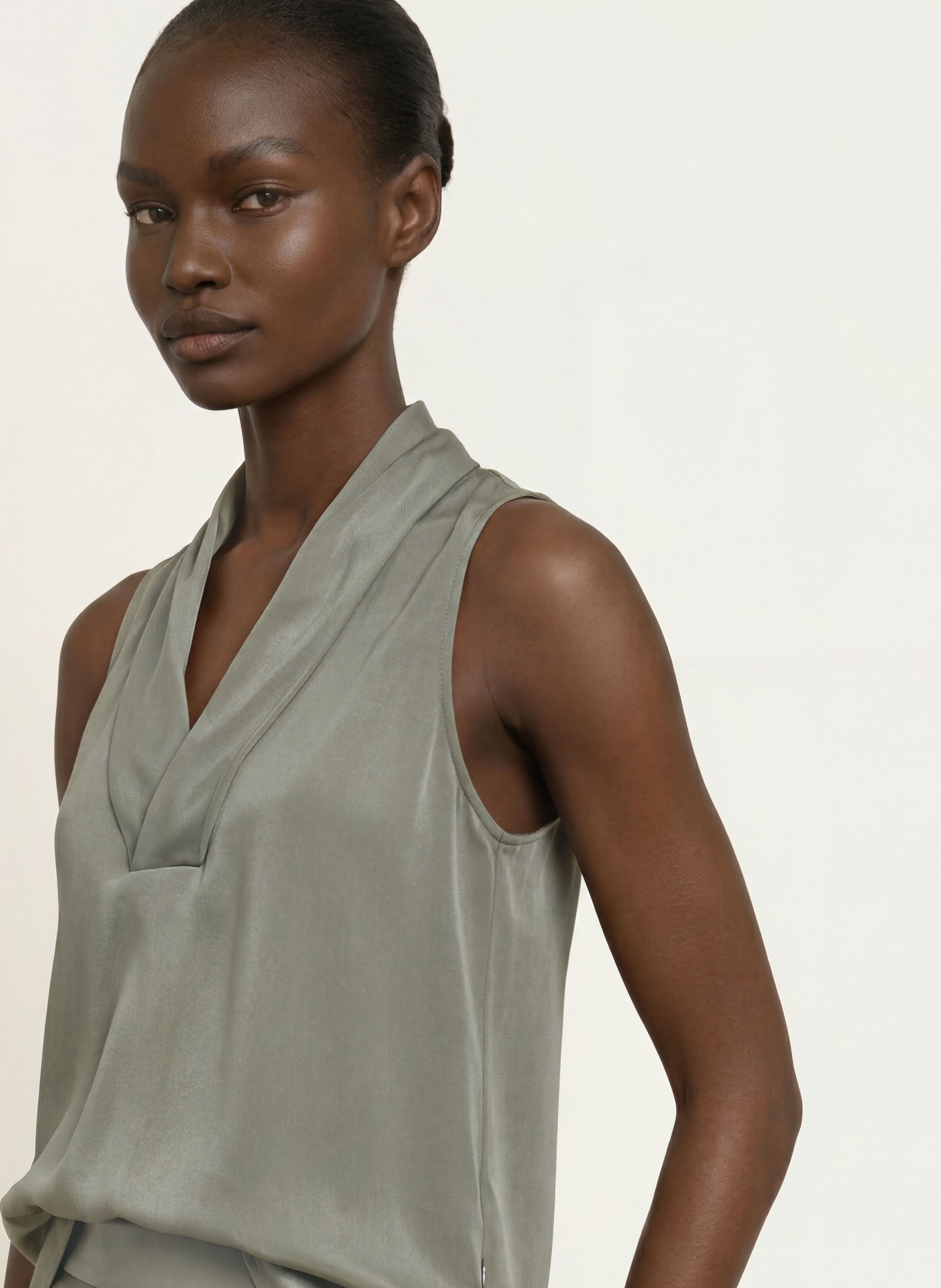 BOSS Blouse BOLARU van zijde: GROEN