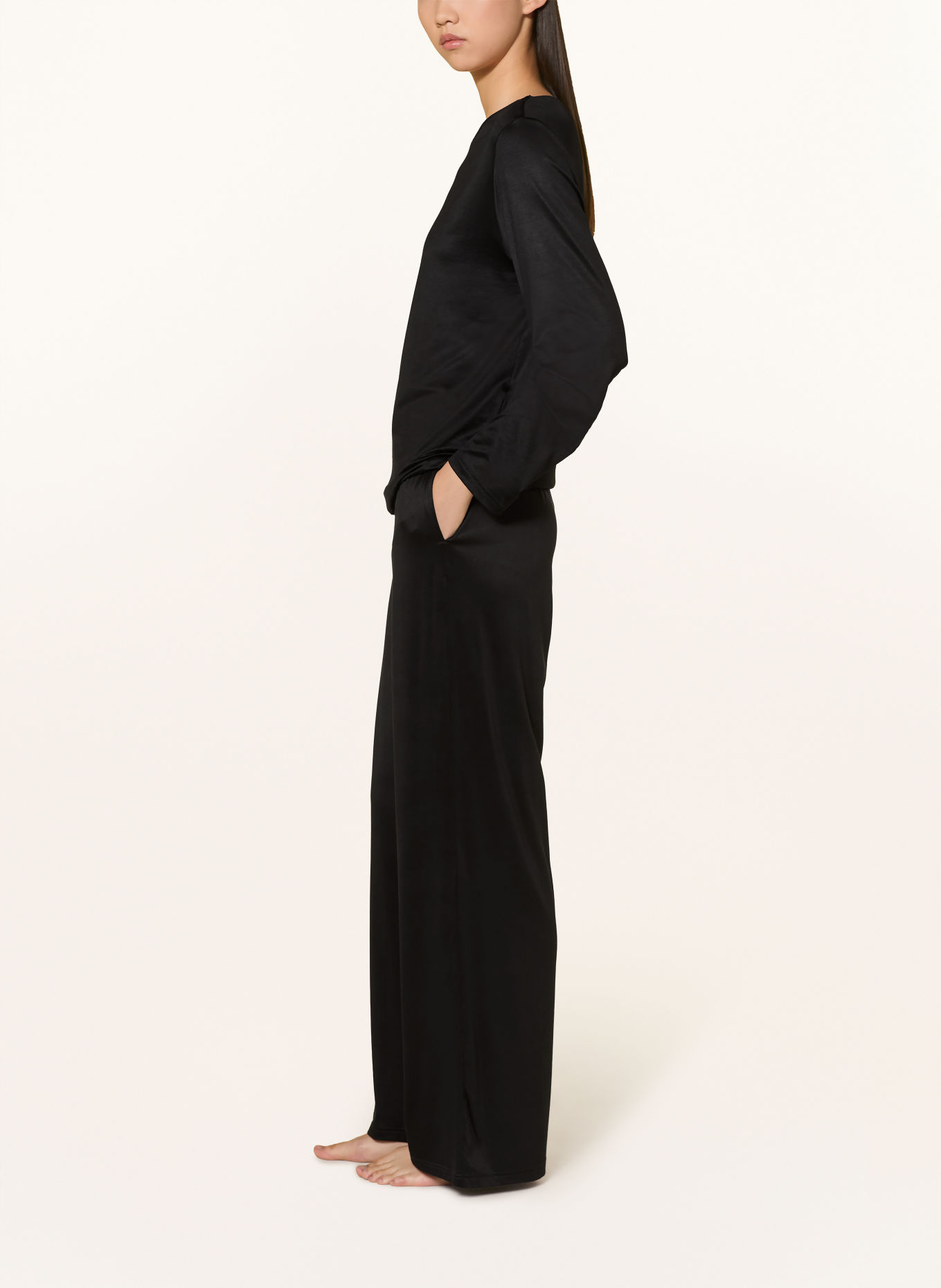 mey Schlafhose Serie PURE SHINE aus Satin: SCHWARZ