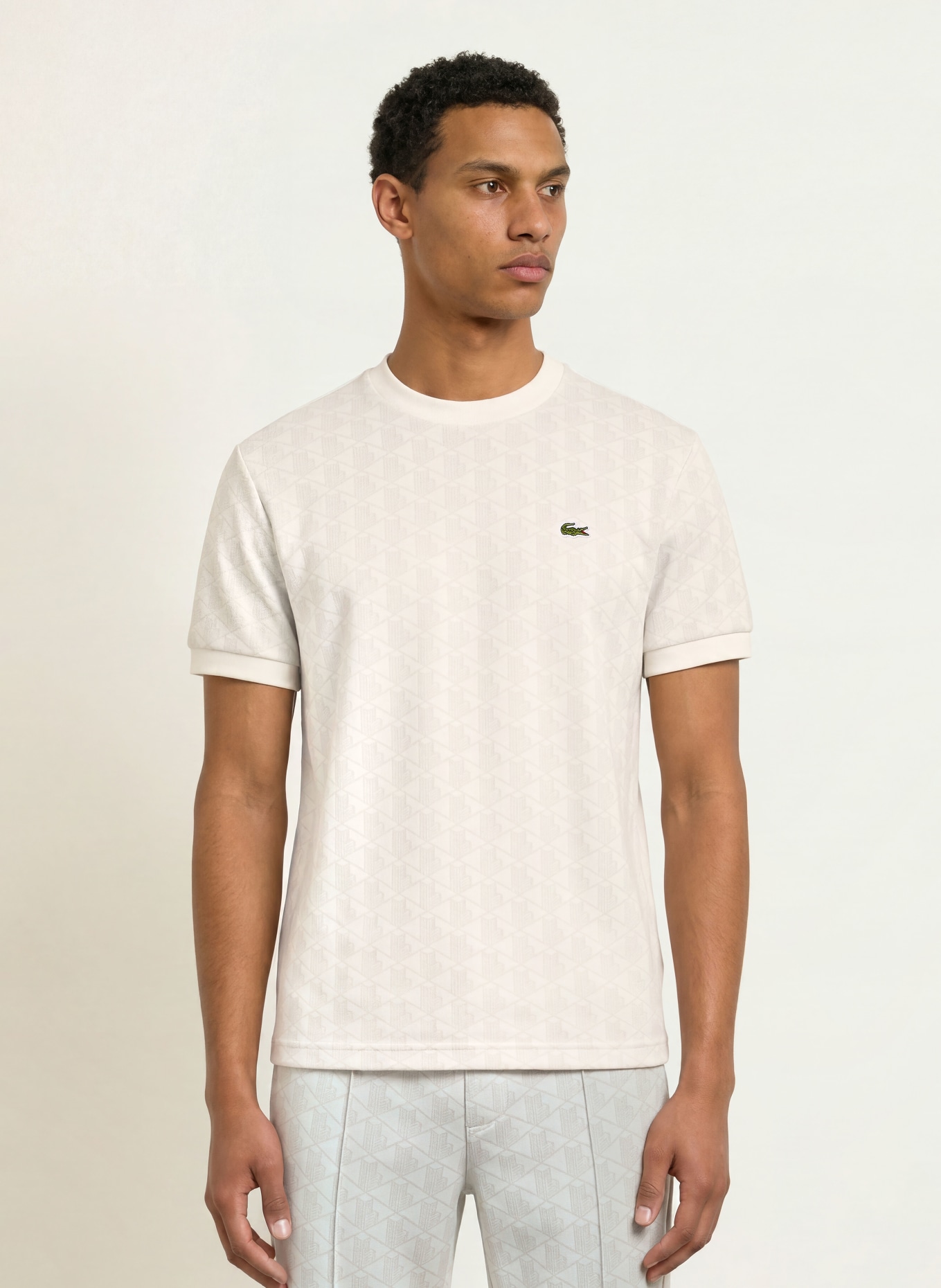 LACOSTE tričko: BÍLÁ / SVĚTLE ŠEDÁ