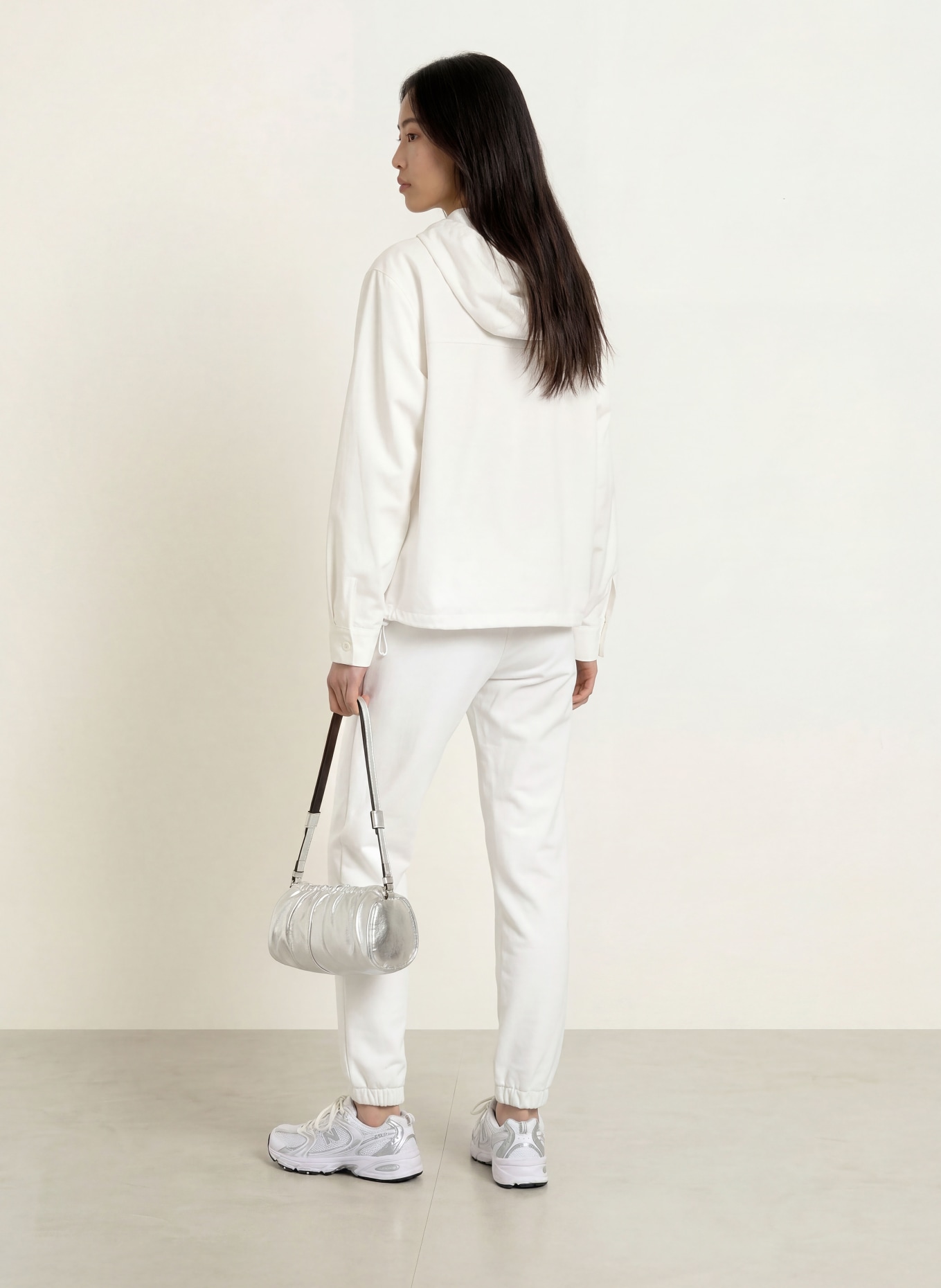 LACOSTE sweatpants: WHITE
