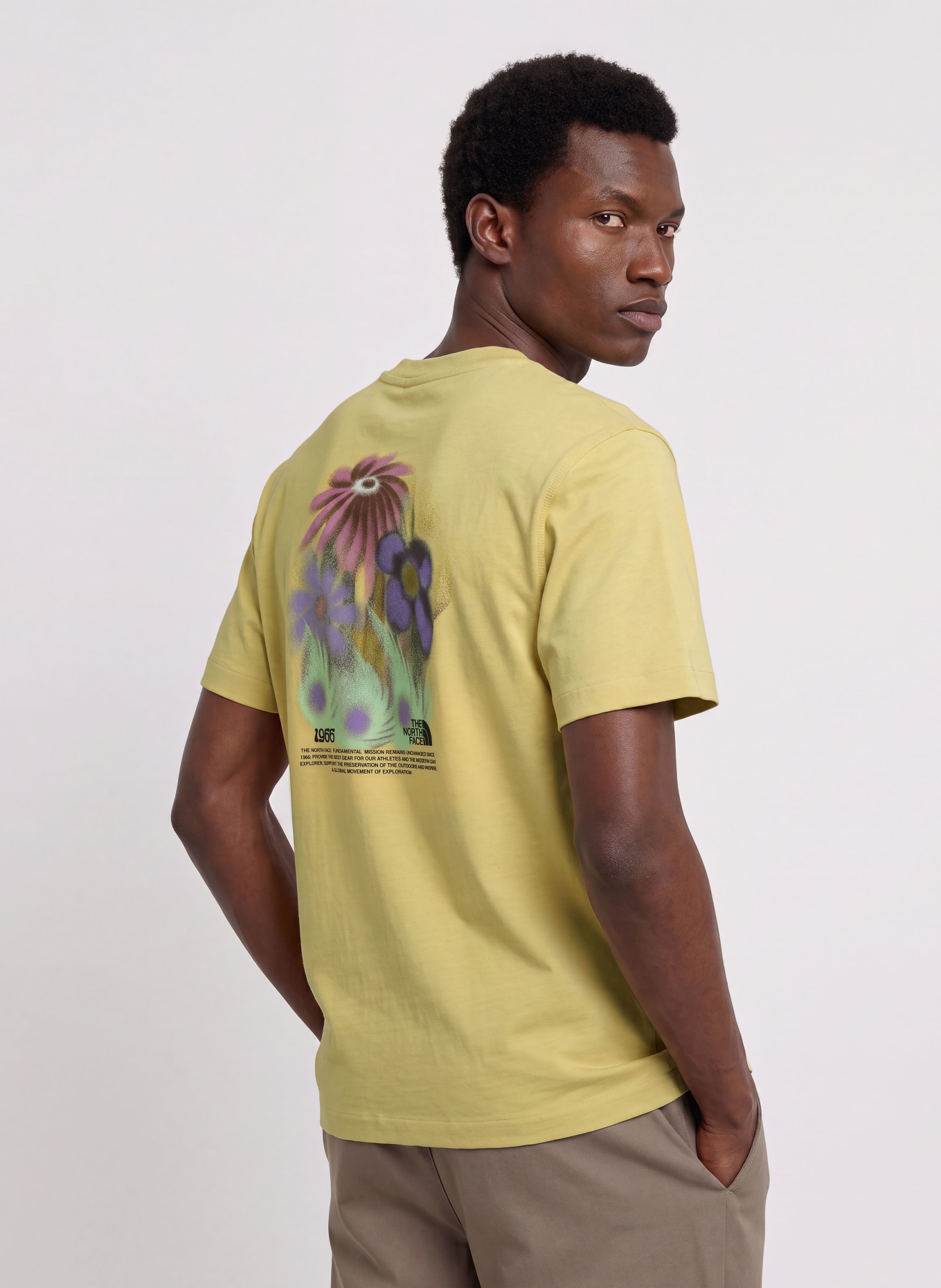 THE NORTH FACE T-shirt 1966 FLORA: LJUSGRÖN / LILA / SVART