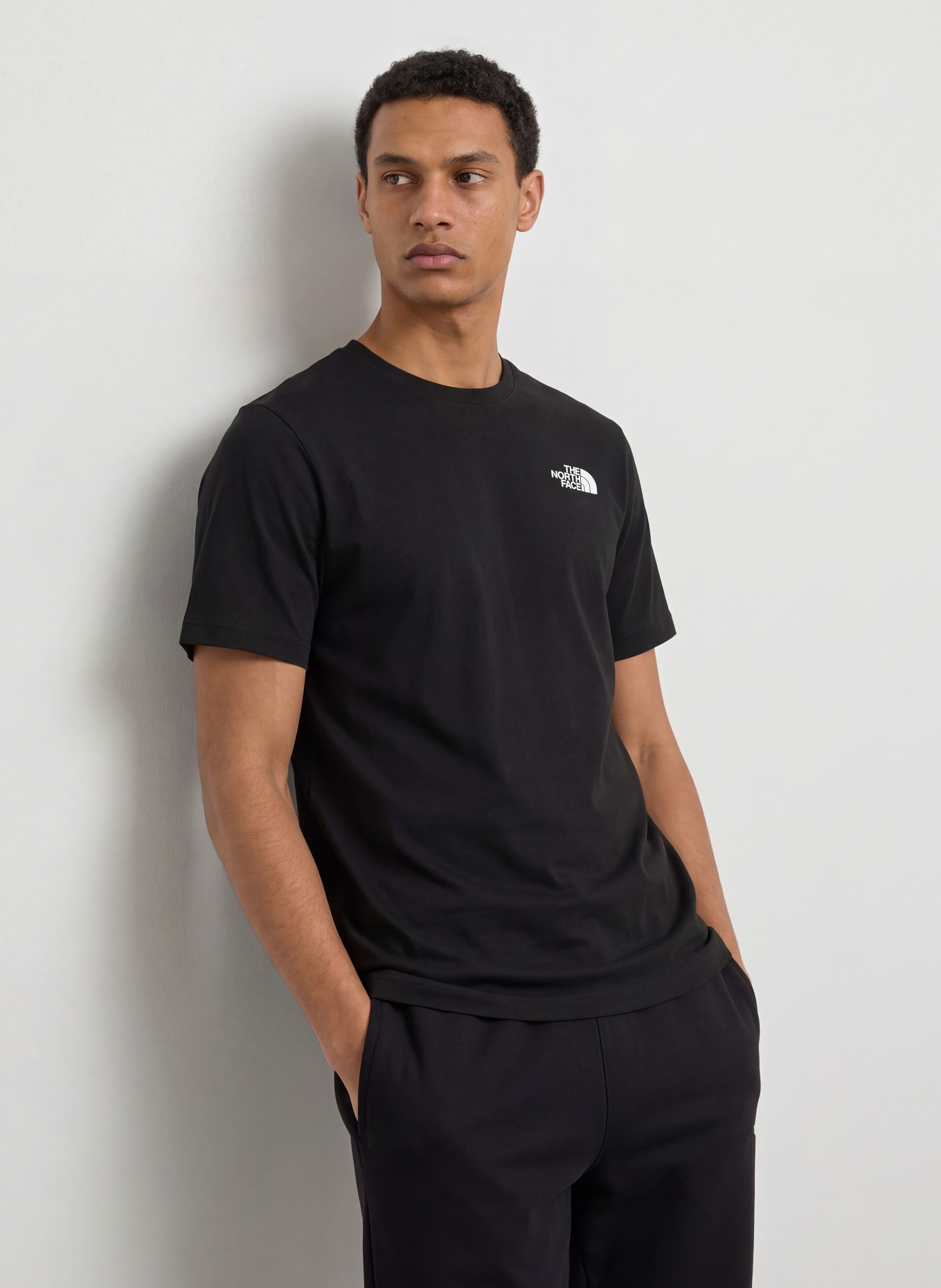 THE NORTH FACE T-Shirt EVOLUTION BOX: SCHWARZ