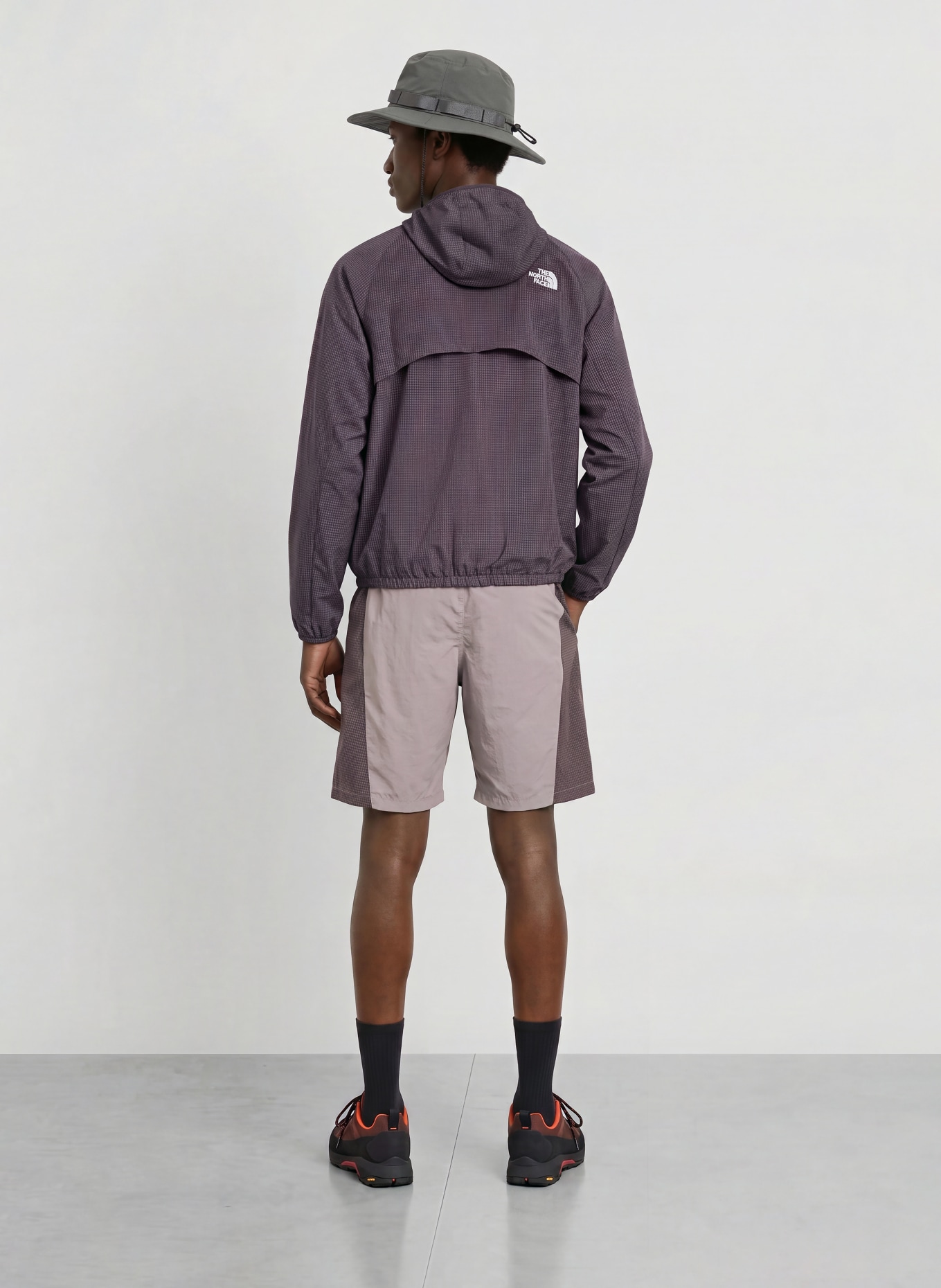 THE NORTH FACE Shorts NSE Loose Fit: GRÅ / LILA