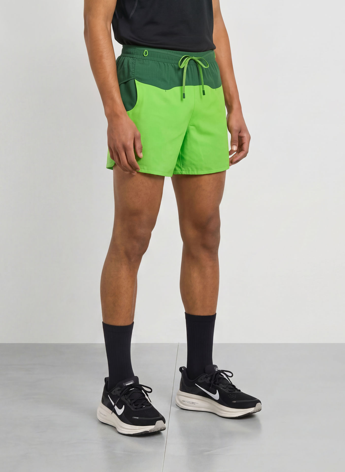 Nike Běžecké šortky 2 v 1 ACG SECOND SUNRISE: ZELENÁ