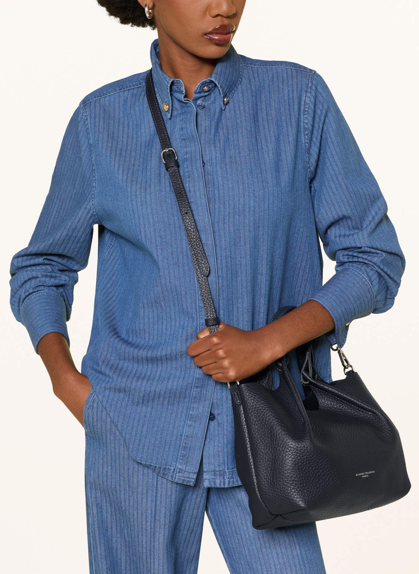 GIANNI CHIARINI DUA MEDIUM shoulder bag with pouch: BLACK