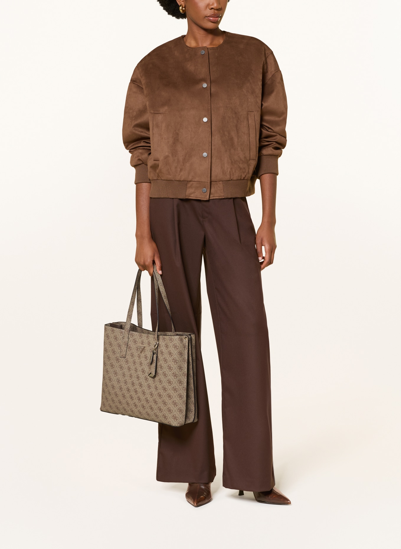 GUESS Shopper MERIDIAN with rivets: BEIGE