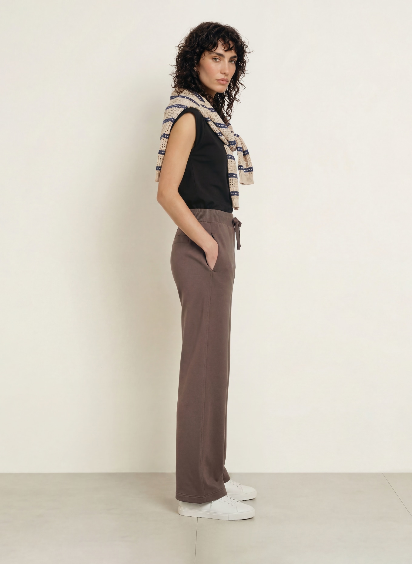 REISS Joggingbroek LANEY: MARRON FONCÉ