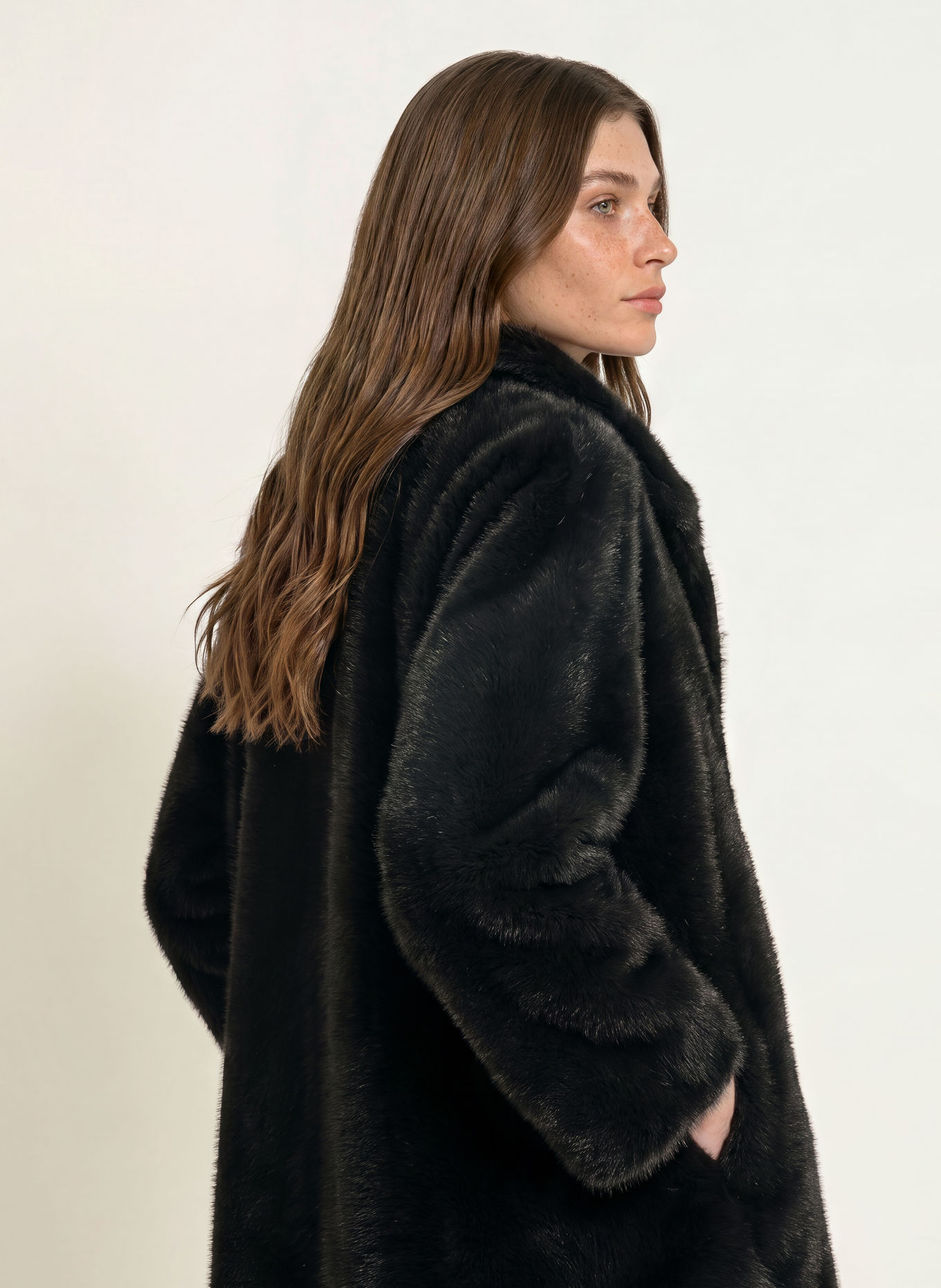 Juvia NOA faux fur coat: DARK GRAY