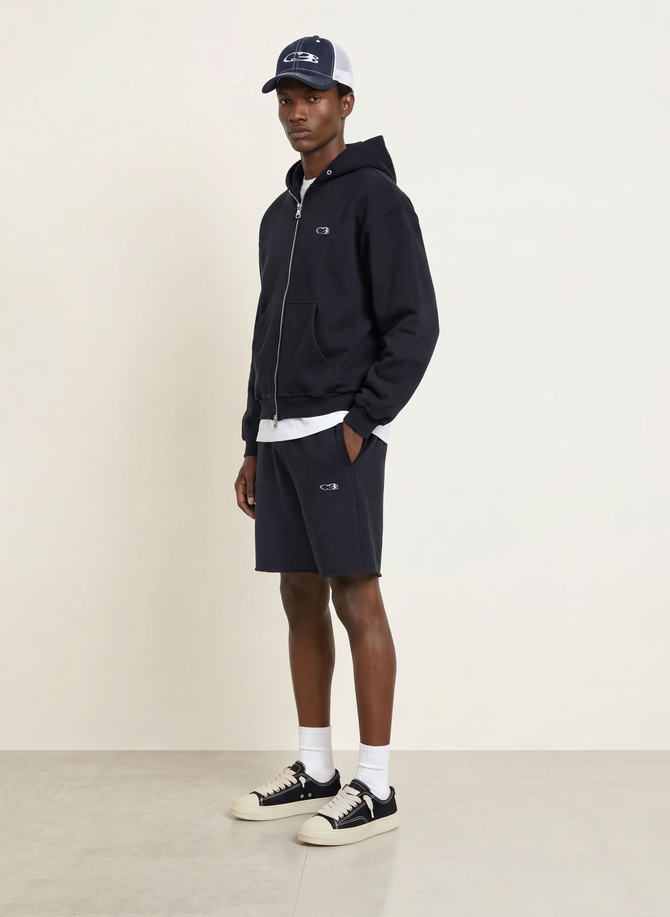 COLE BUXTON Sweatjacke: SCHWARZ