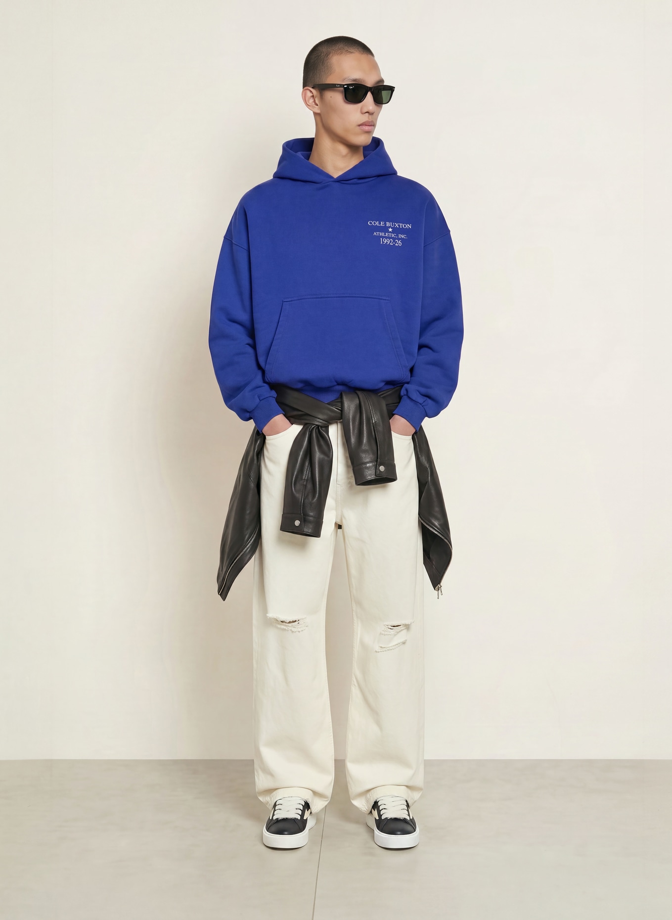 COLE BUXTON Hoodie ATHLETIC INC: BLAU / WEISS