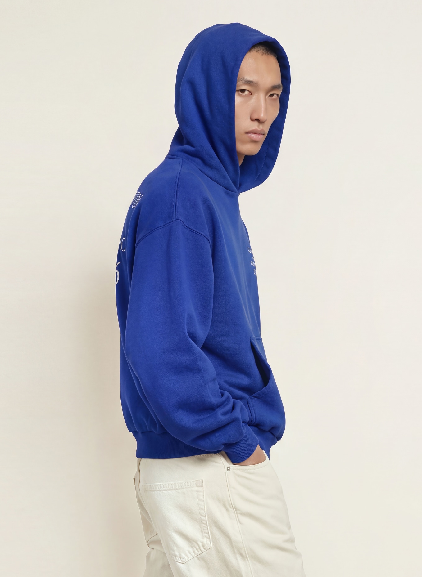 COLE BUXTON Hoodie ATHLETIC INC: BLAU / WEISS