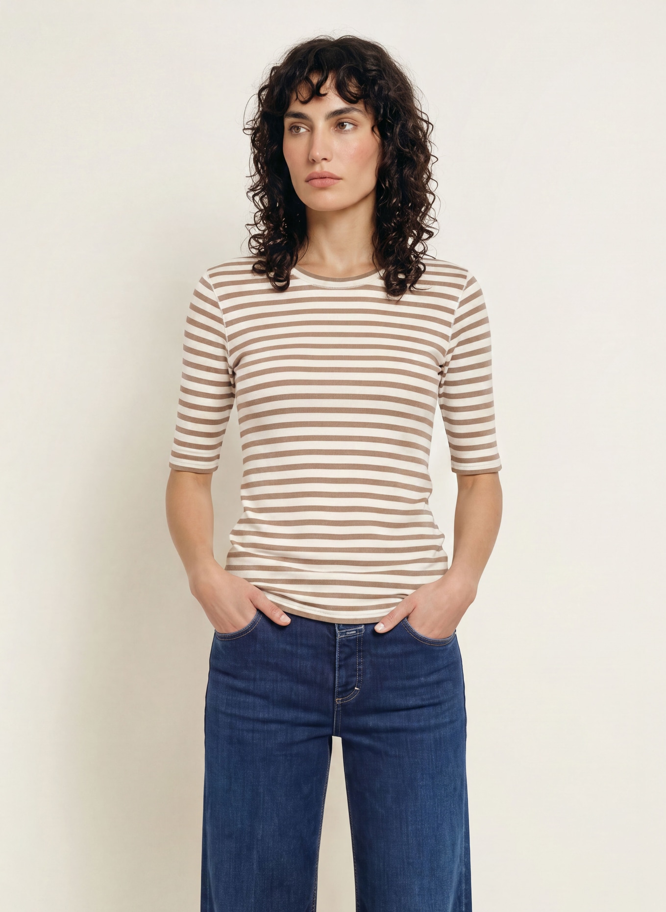 CLOSED T-shirt: CREAM / BROWN