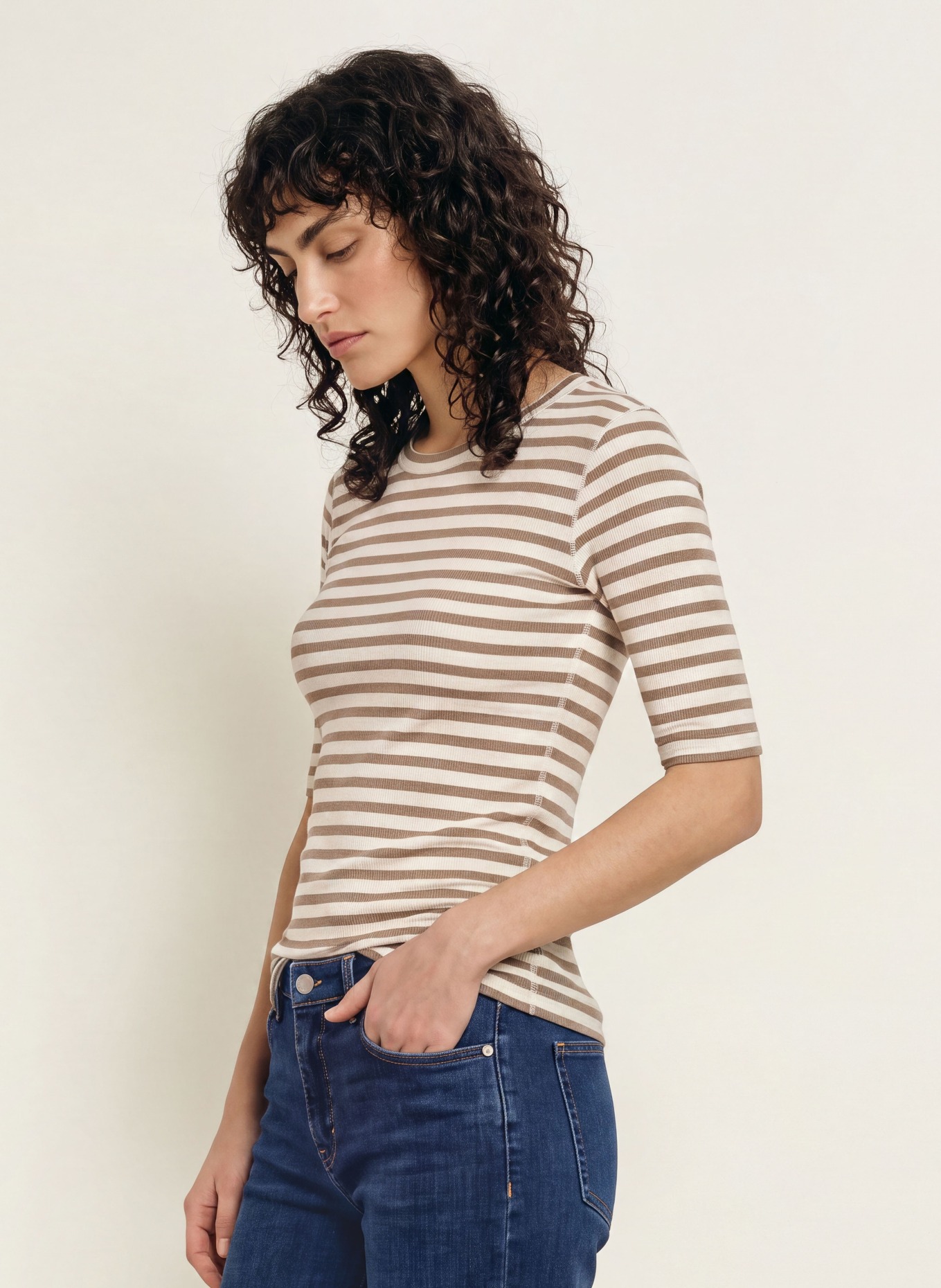 CLOSED T-shirt: CREAM / BROWN