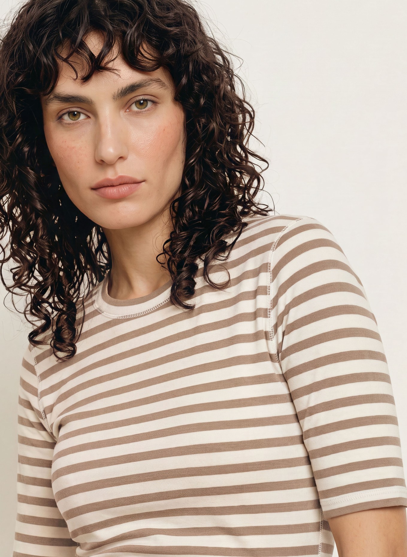 CLOSED T-shirt: CREAM / BROWN
