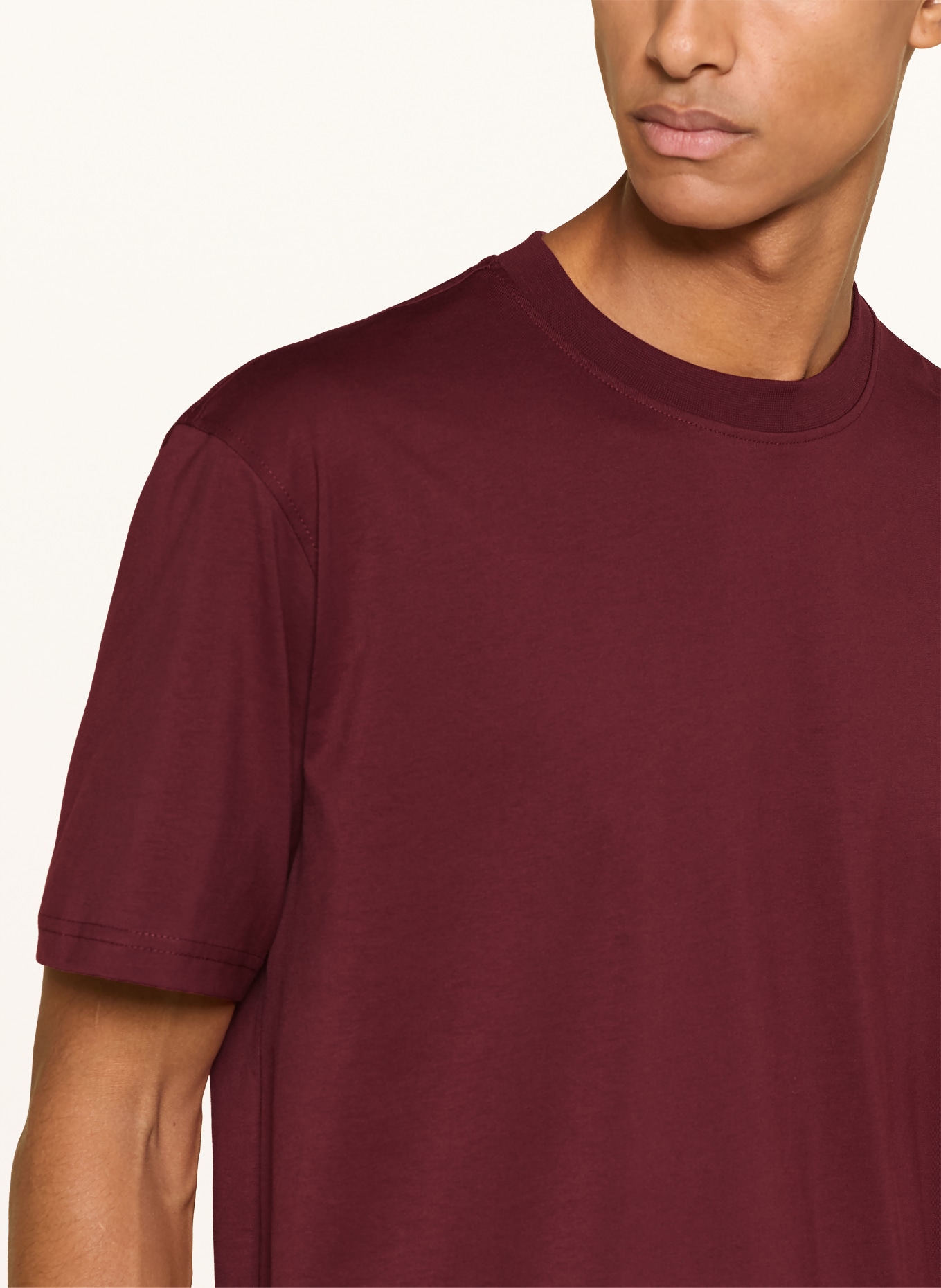 ARMEDANGELS T-shirt MAARKOS: DONKERROOD