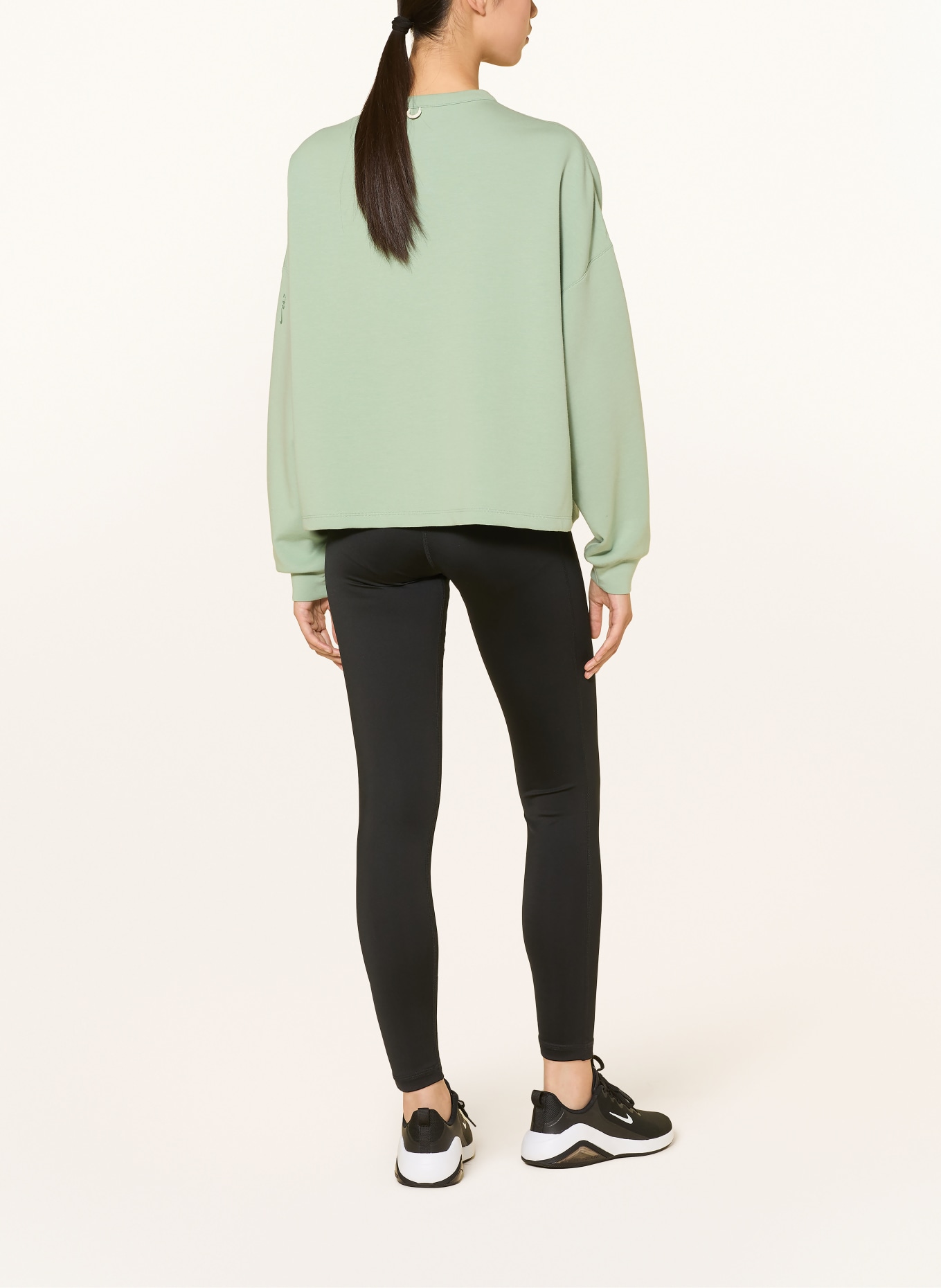Nike Oversized-Sweatshirt 24.7 IMPOSSIBLYSOFT: HELLGRÜN