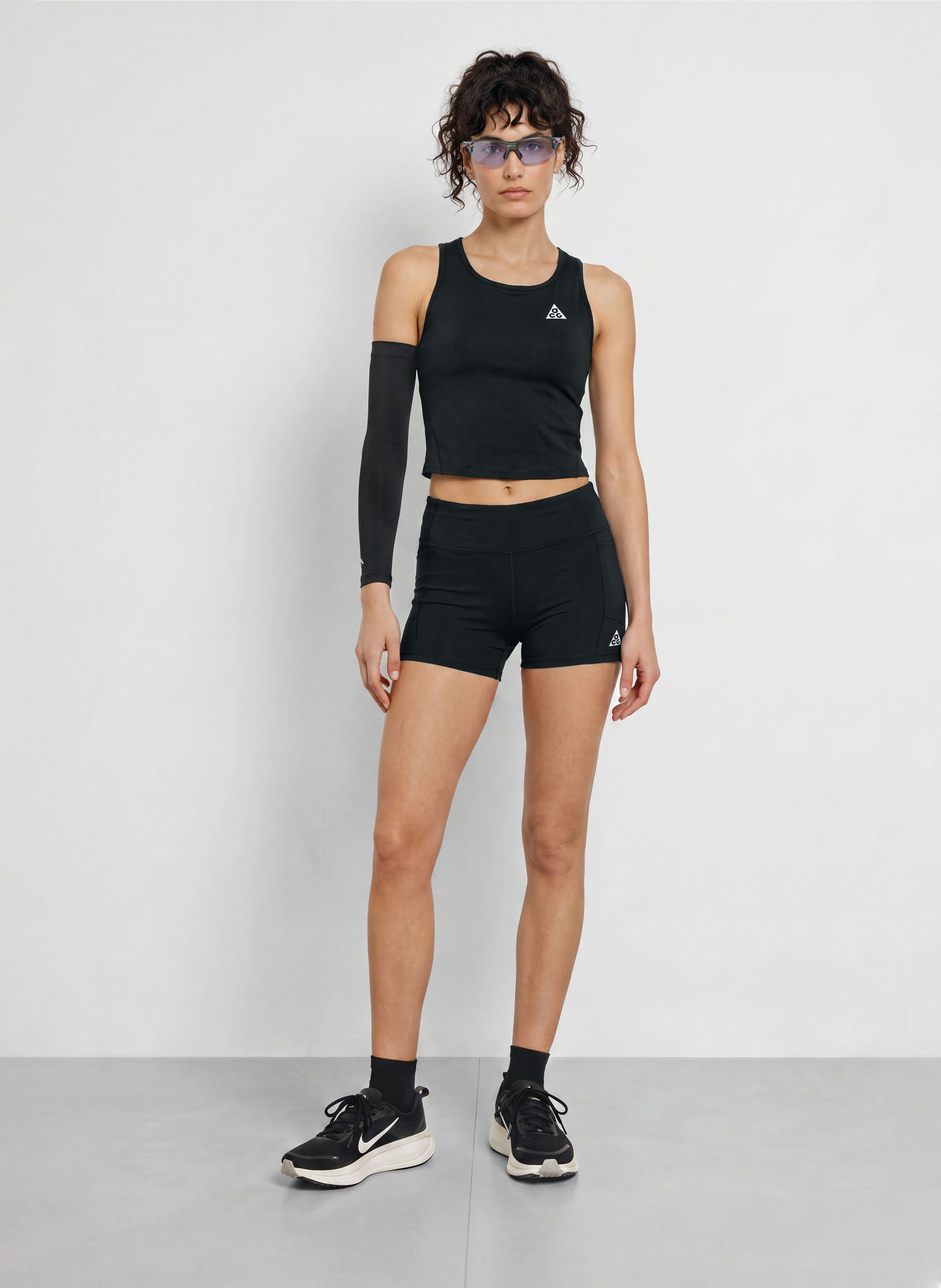Nike Funktionstop ACG TRAIL: SCHWARZ