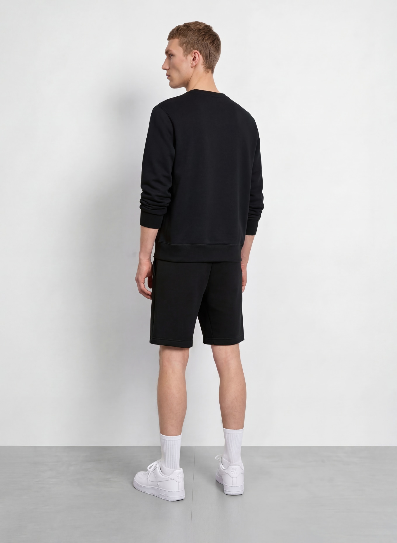 Nike TECH Sweat shorts: BLACK