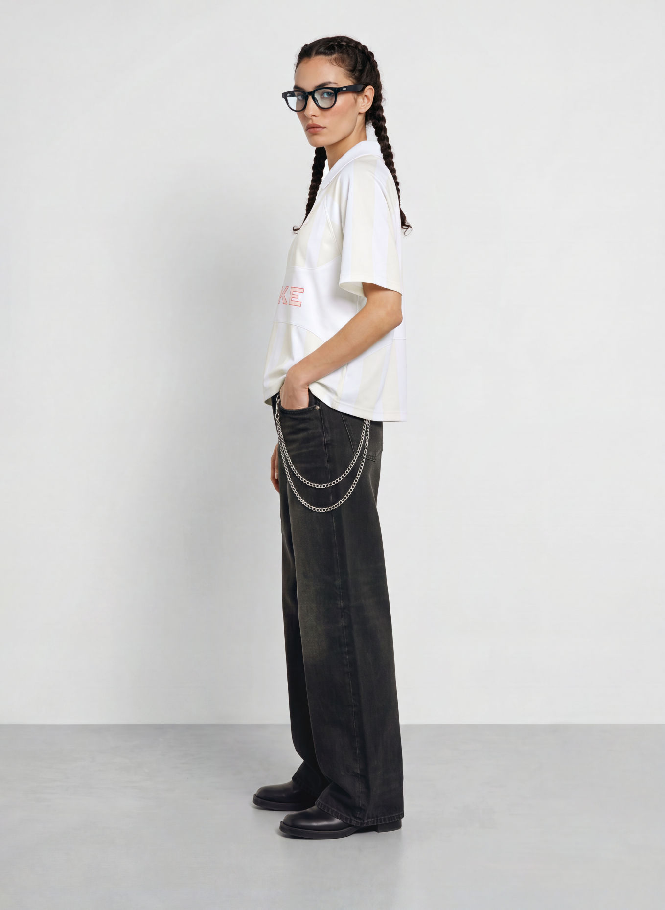 Nike T-Shirt SPORTSWEAR: WEISS / ROSÉ / CREME