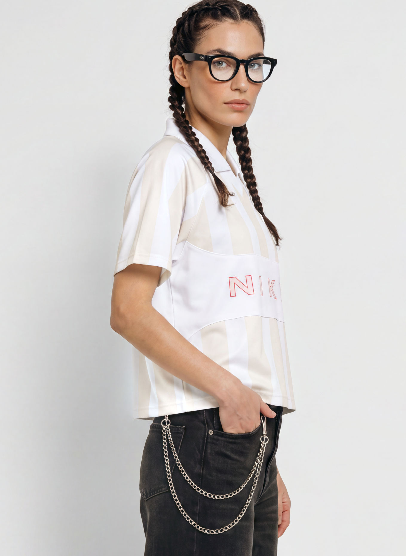 Nike T-Shirt SPORTSWEAR: WEISS / ROSÉ / CREME