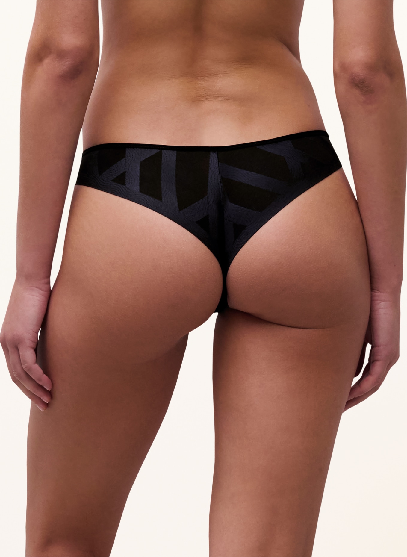 CHANTELLE String GLAZE: NOIR