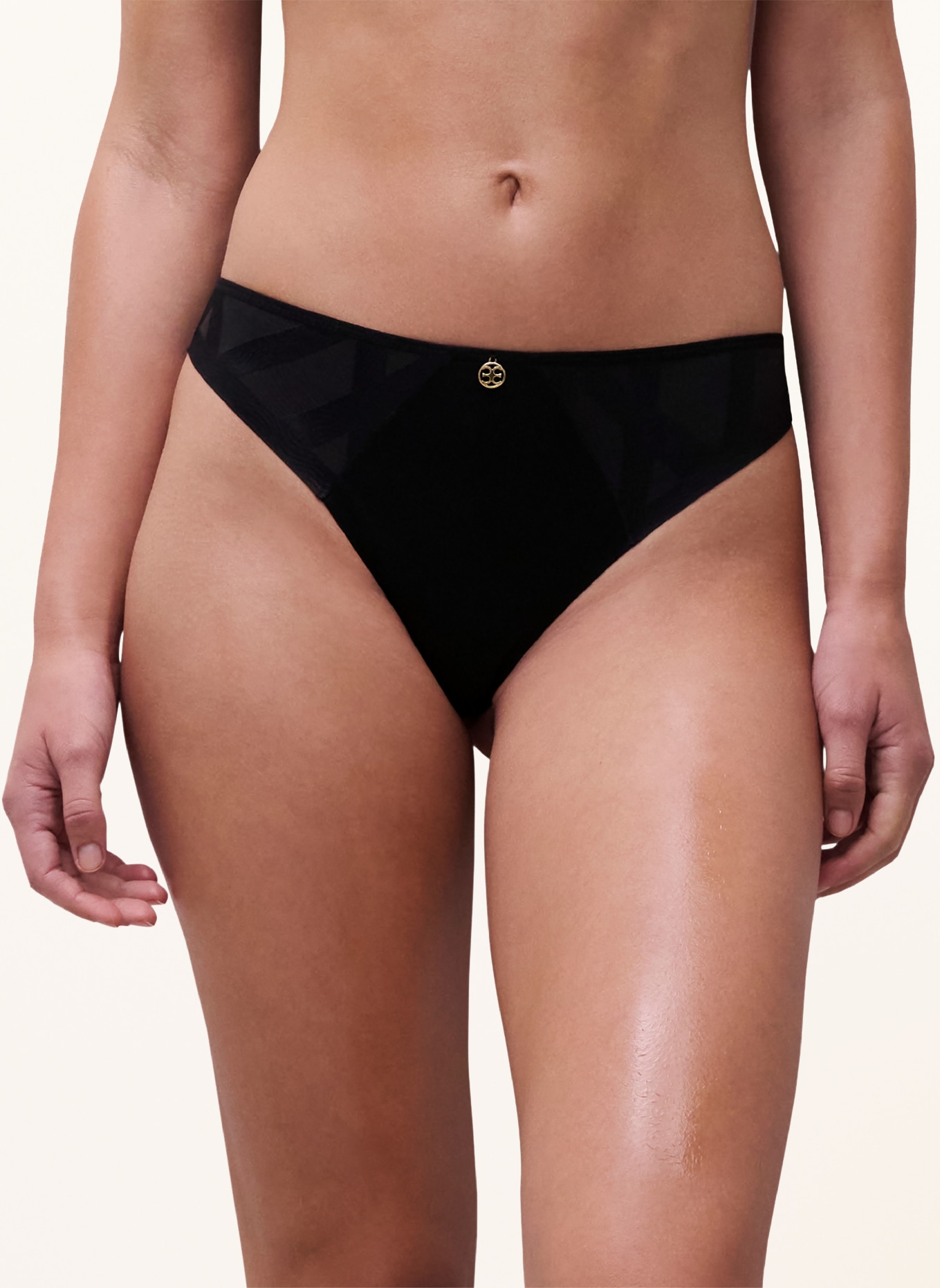 CHANTELLE String GLAZE: NOIR