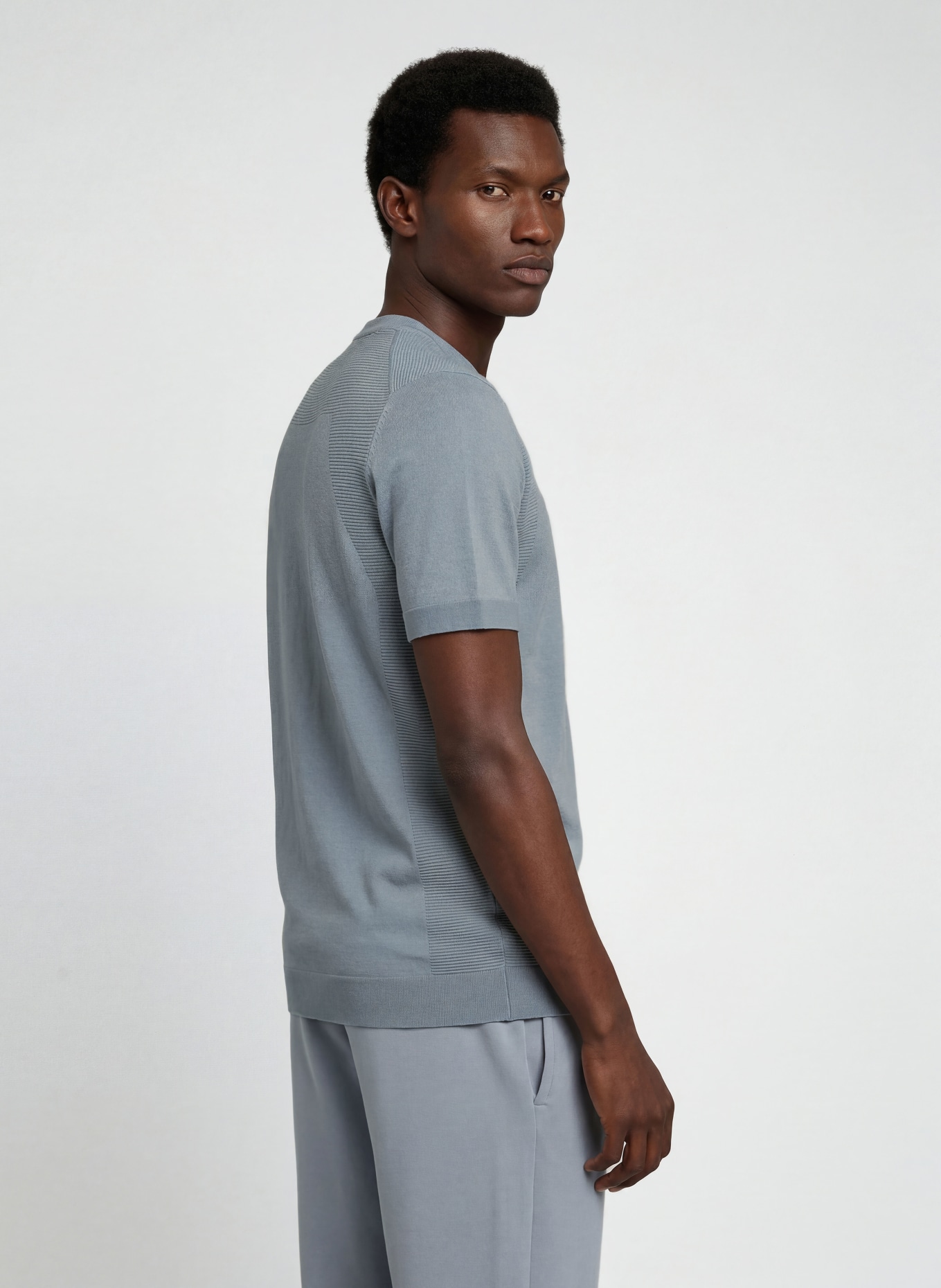 BOSS Strickshirt MOMENTUM-LITE: DUNKELGRAU