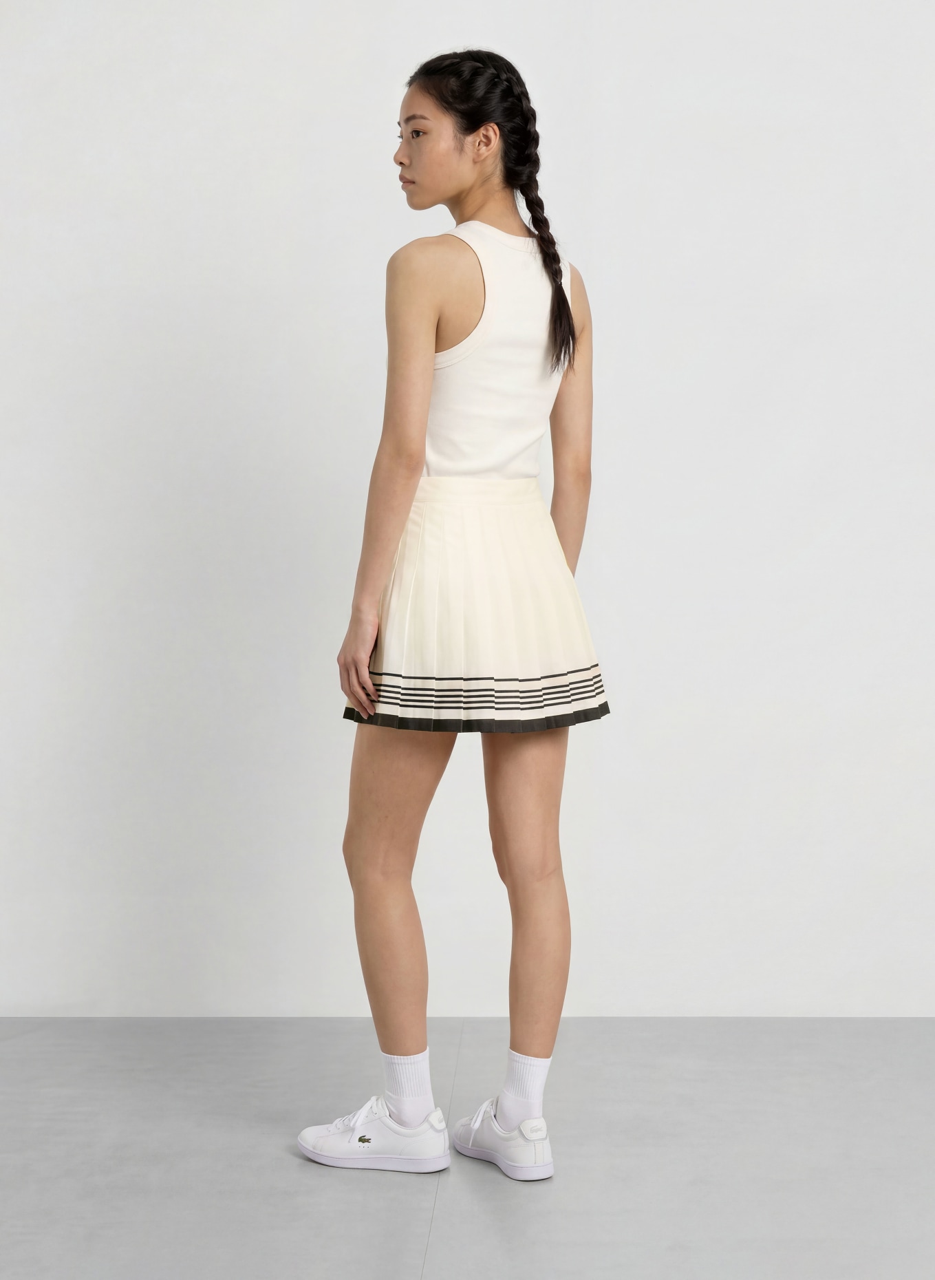 LACOSTE Wickelrock: WEISS / DUNKELBLAU