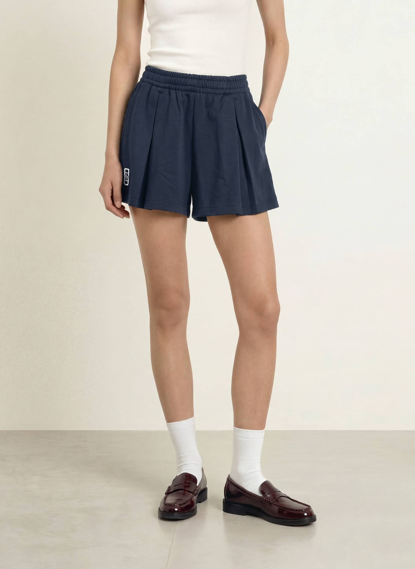 LACOSTE Shorts: MÖRKBLÅ