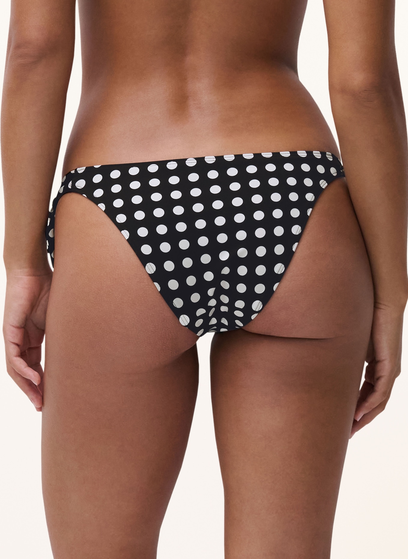 CHANTELLE Slip de bikini triunghiular SAUVAGE: NEGRU / ALB