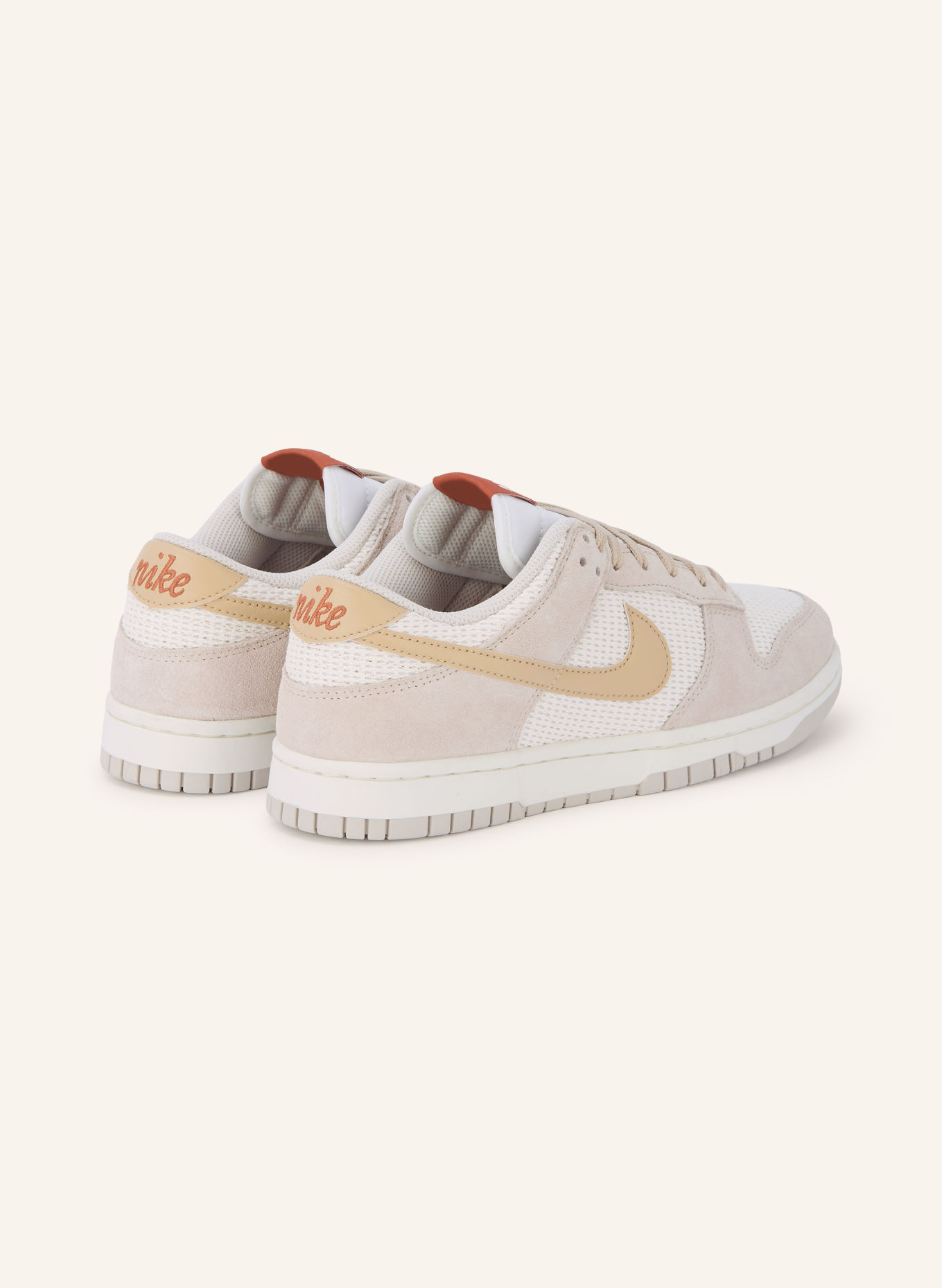 Nike Sneakers DUNK LOW SE: BEIGE / CRÈME