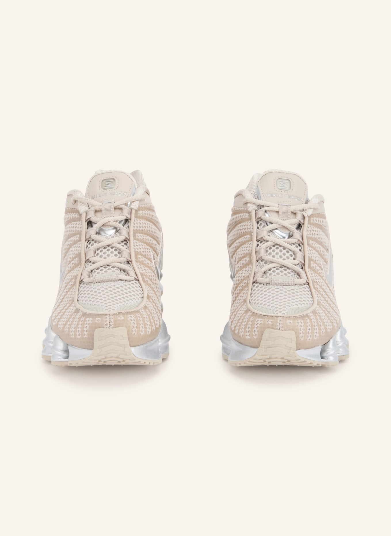 Nike SHOX TL Sneakers: BEIGE / SILVER