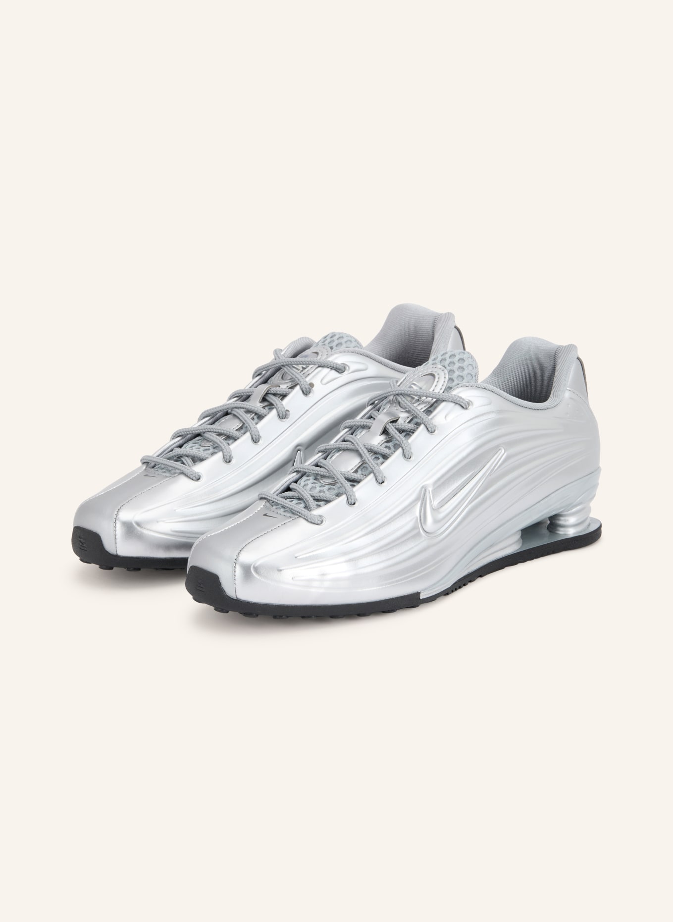 Nike SHOX Z Sneakers: SILVER