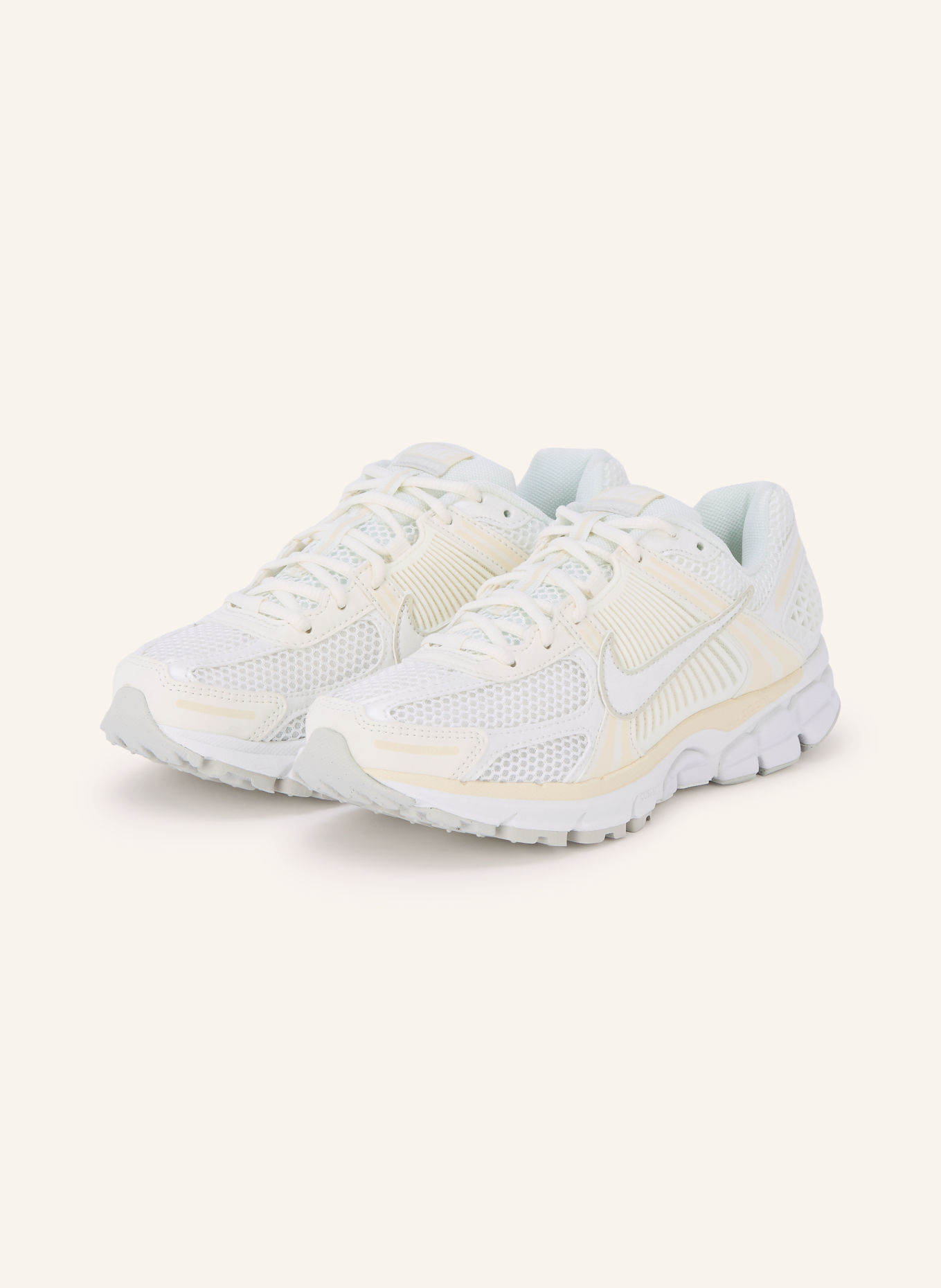 Nike Sneaker ZOOM VOMERO 5: ECRU / WEISS