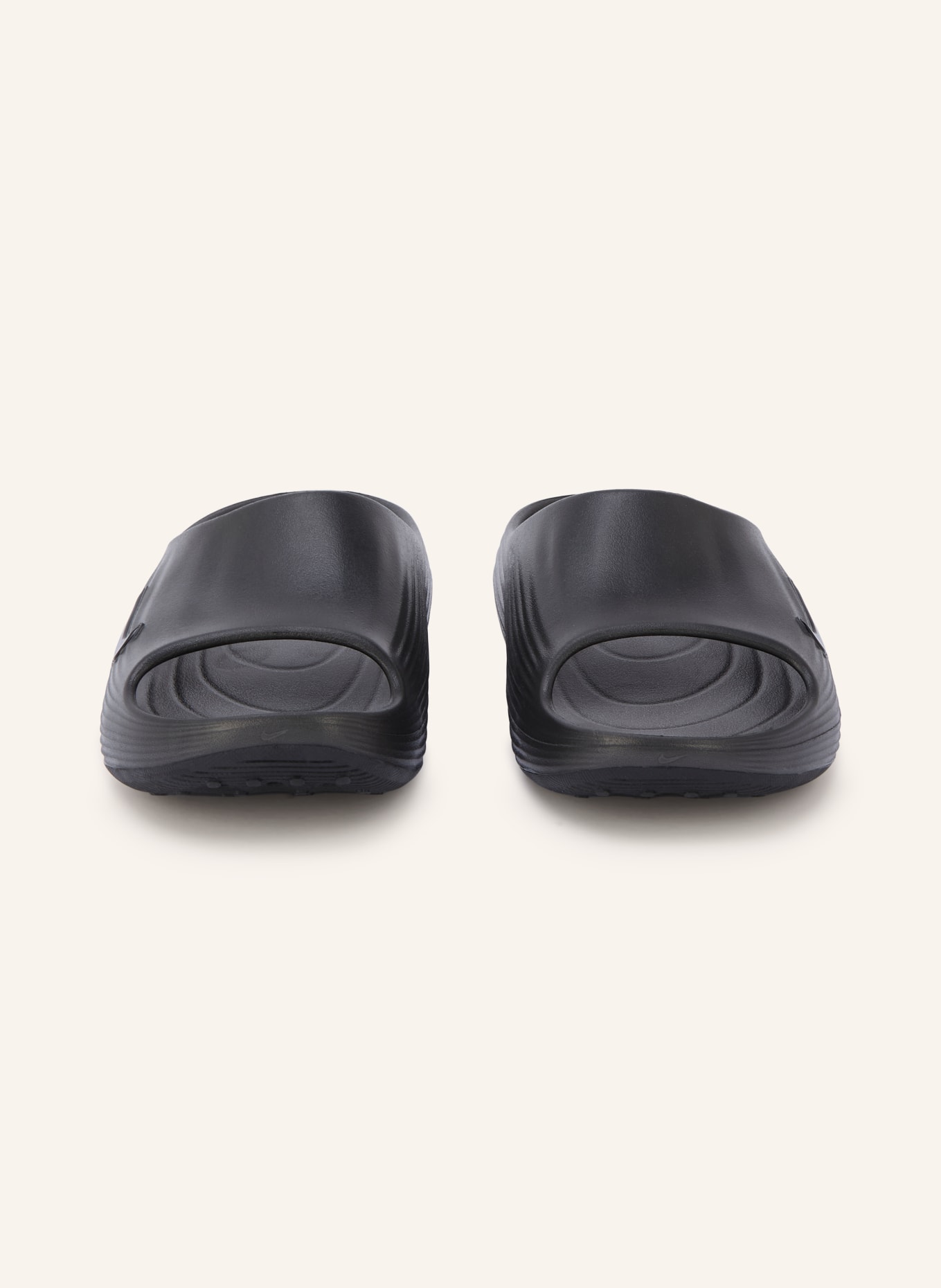Nike Pantofle REACTX REJUVEN 8: ČERNÁ