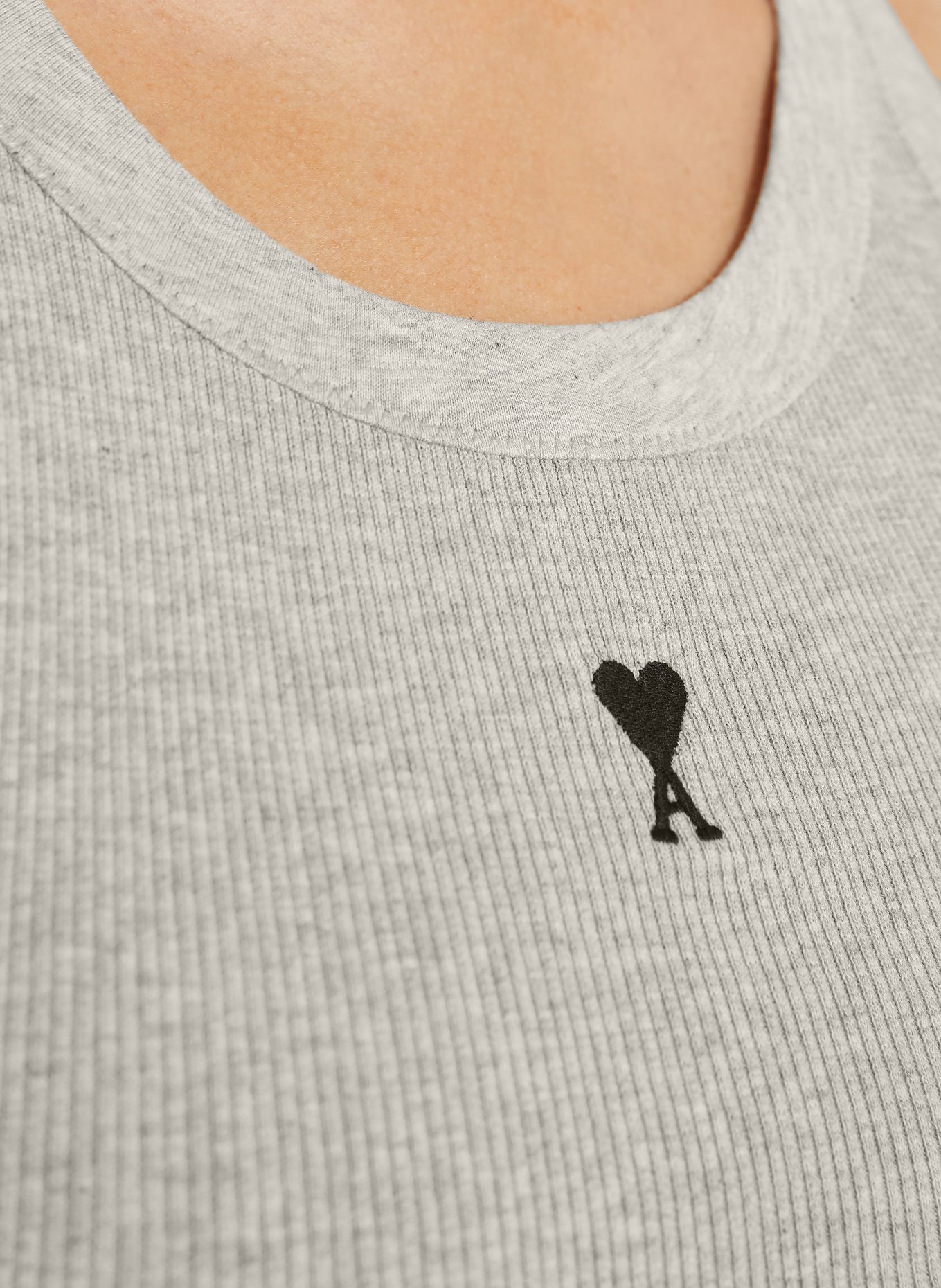 AMI PARIS Top: LICHTGRIJS / ZWART