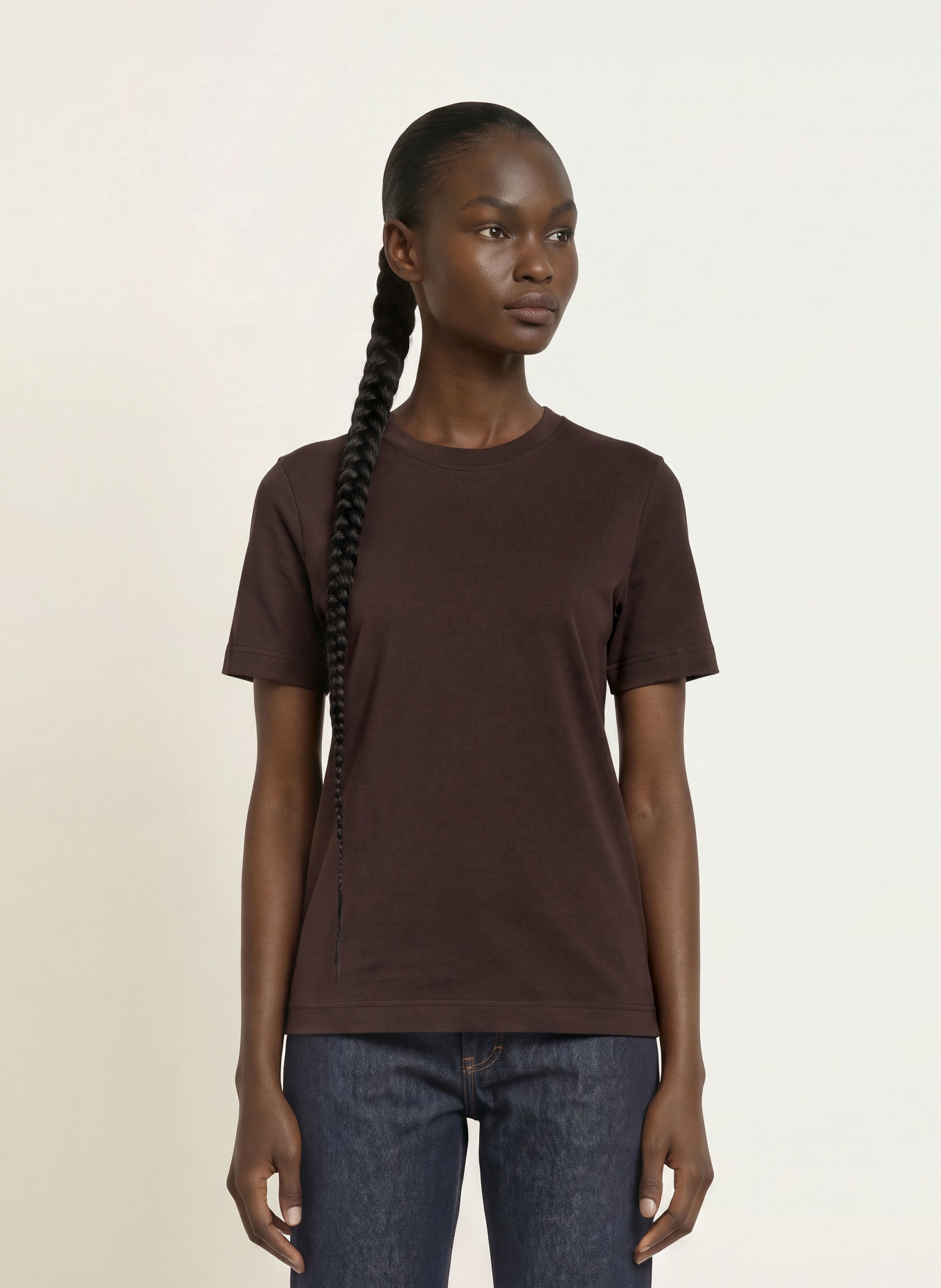 ARKET T-shirt: MARRON FONCÉ