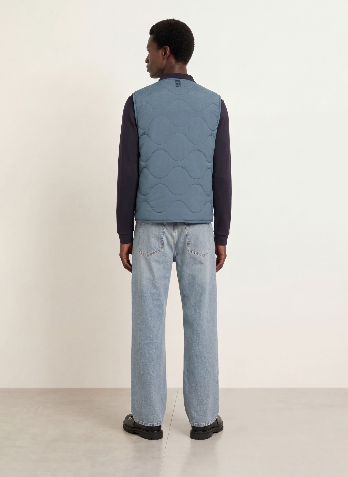 ARKET gewatteerd vest: BLAUWGRIJS