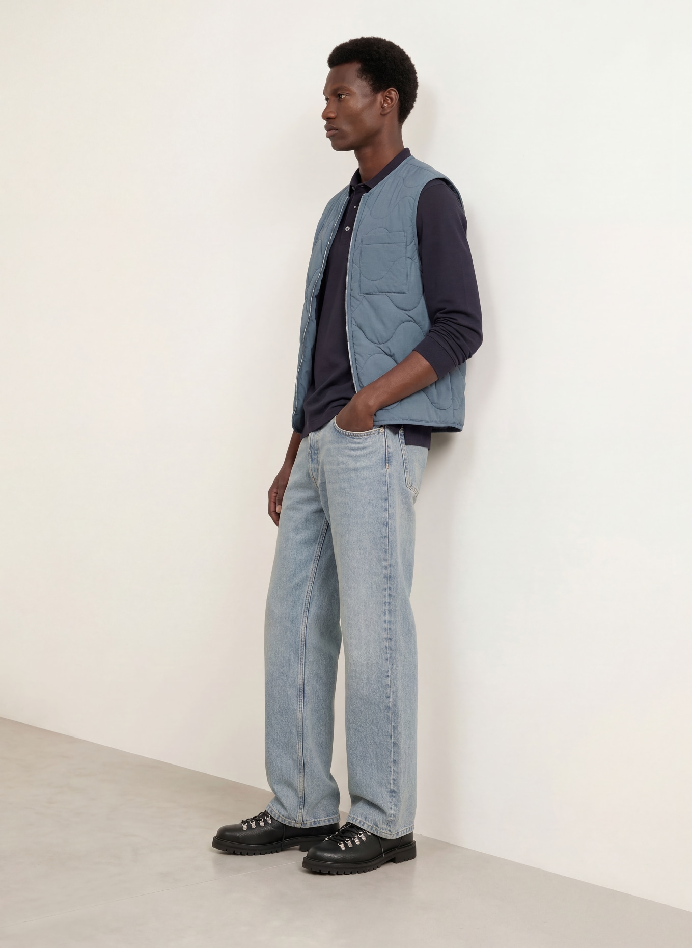 ARKET gewatteerd vest: BLAUWGRIJS