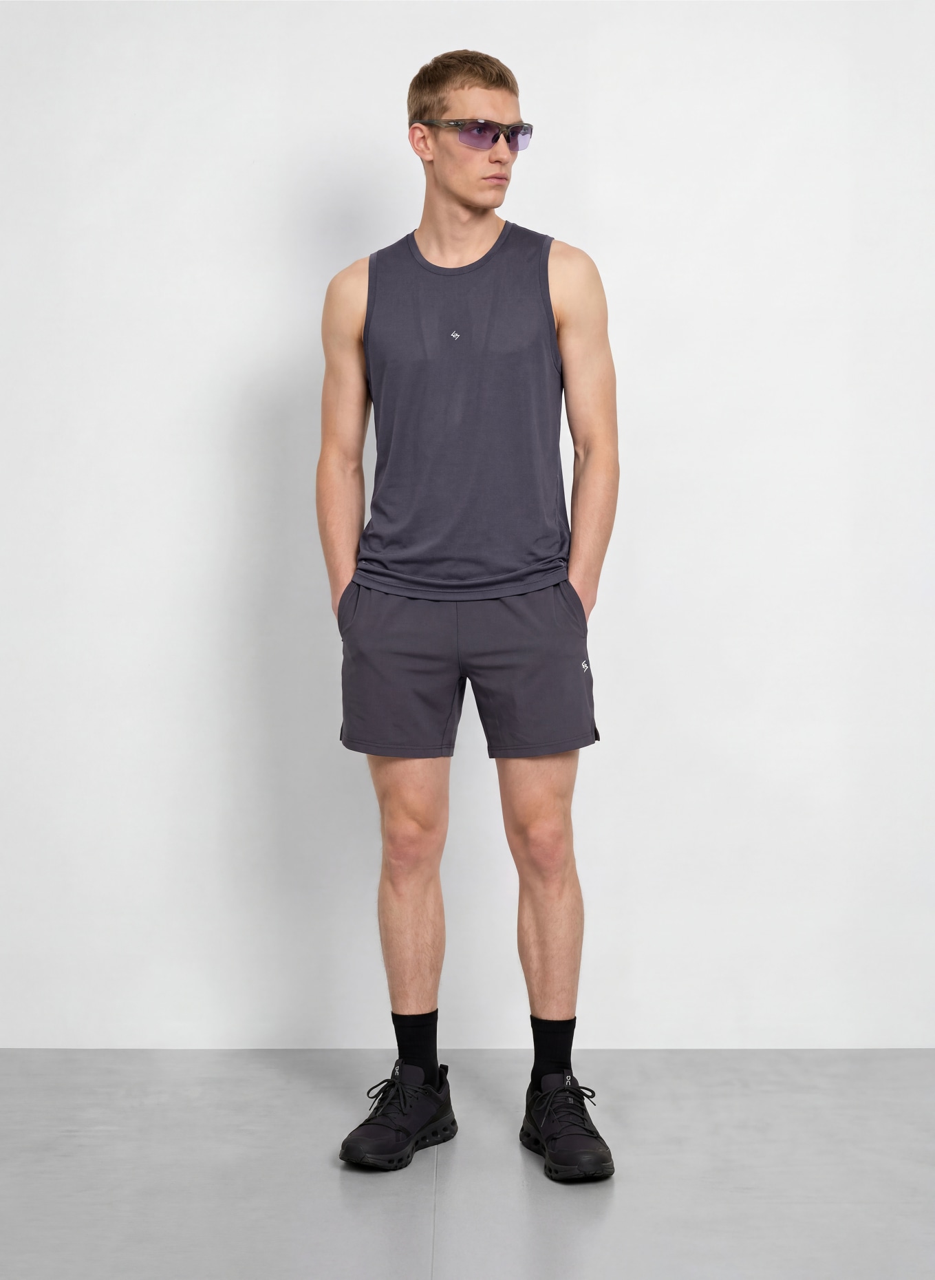 247 REPRESENT Mesh Top 247 DNA: DARK GRAY