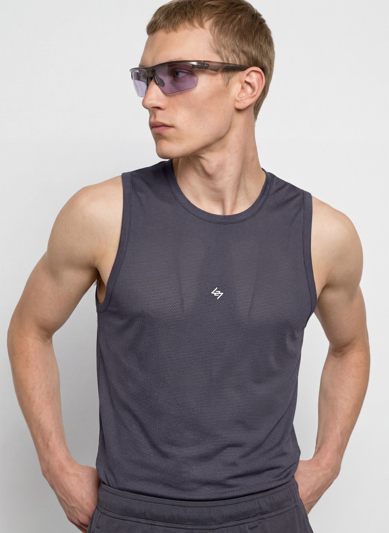 247 REPRESENT Mesh Top 247 DNA: DARK GRAY