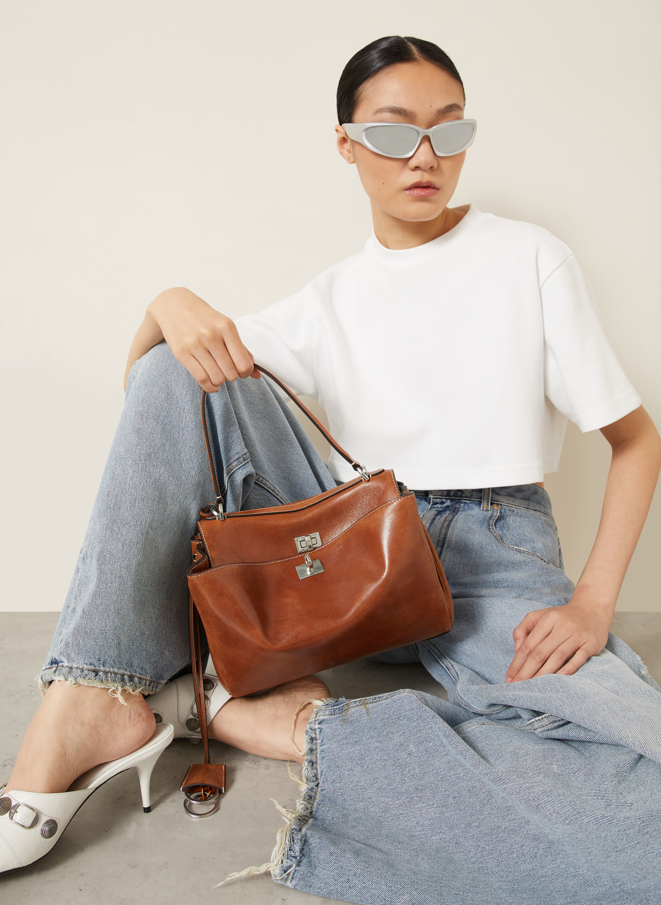 BALENCIAGA Schultertasche RODEO SMALL: BRAUN / SILBER
