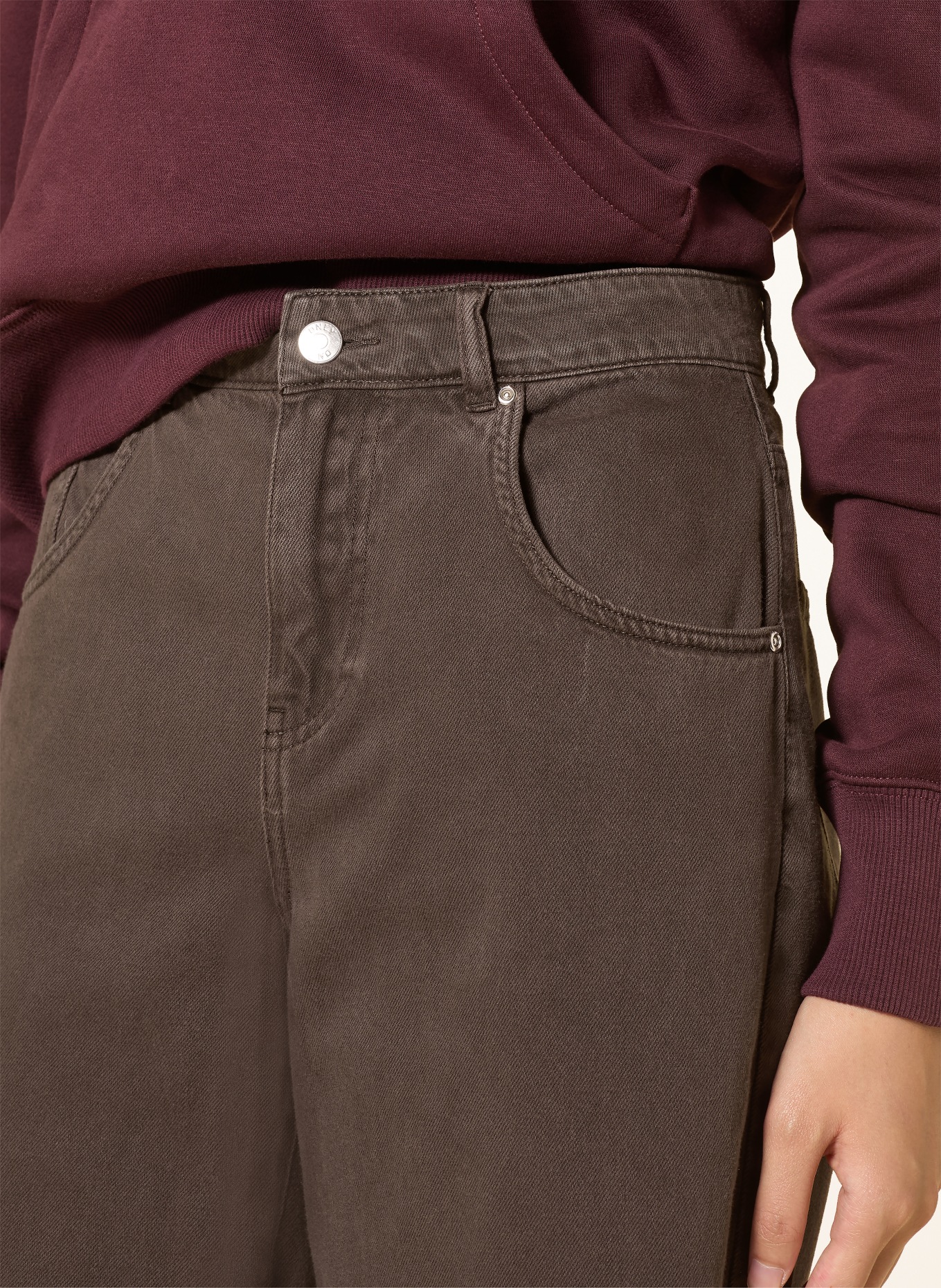 ONLY Jean shorts: DARK BROWN