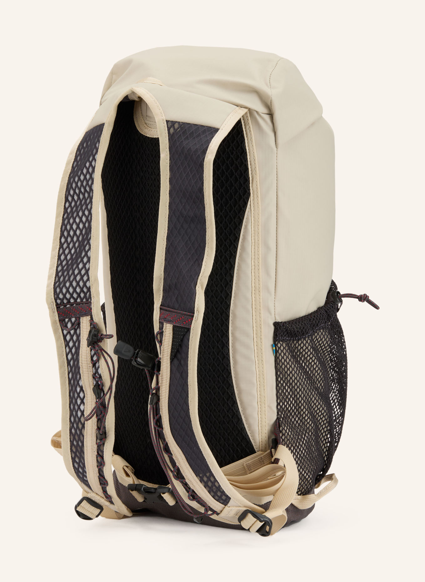 Klättermusen FJÖRM 18-liter Backpack: CREAM / BLACK