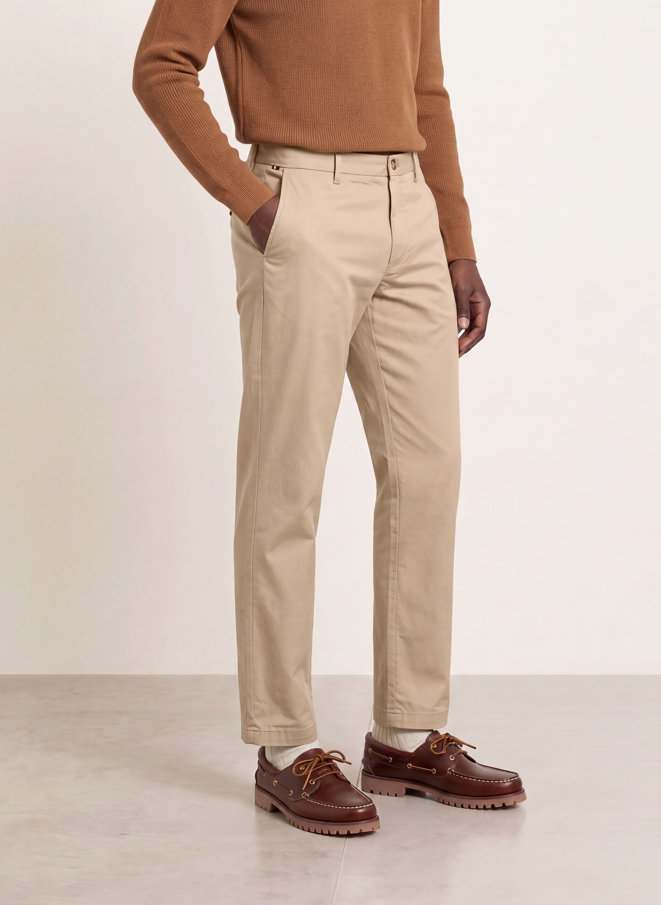 TOMMY HILFIGER Chino DENTON Regular Fit: LICHTBRUIN