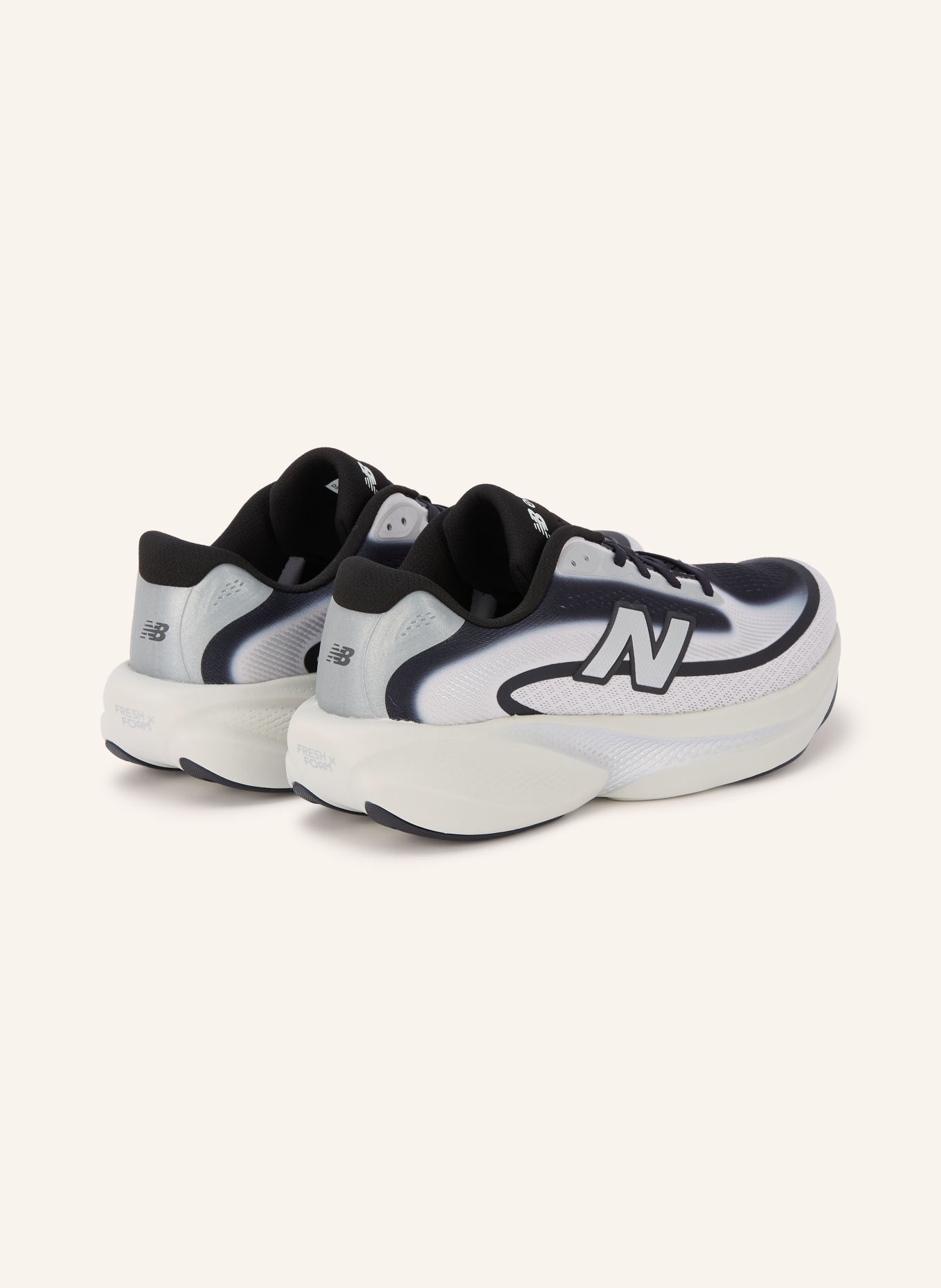 new balance ELLIPSE Running Shoes: CREAM / BLACK