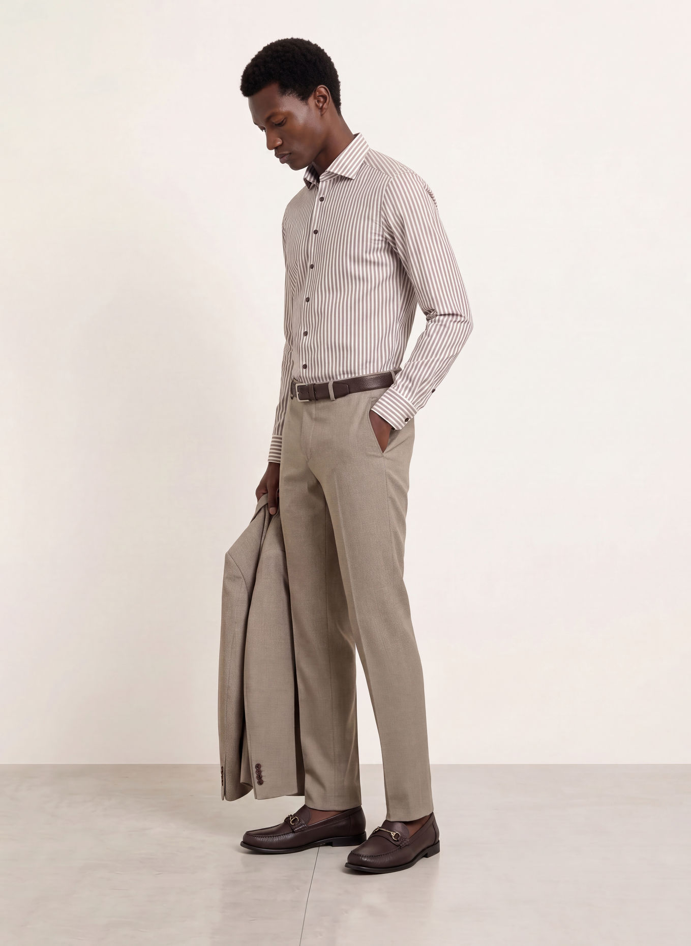 OLYMP Chemise Level Five body ajusté: MARRON / BLANC
