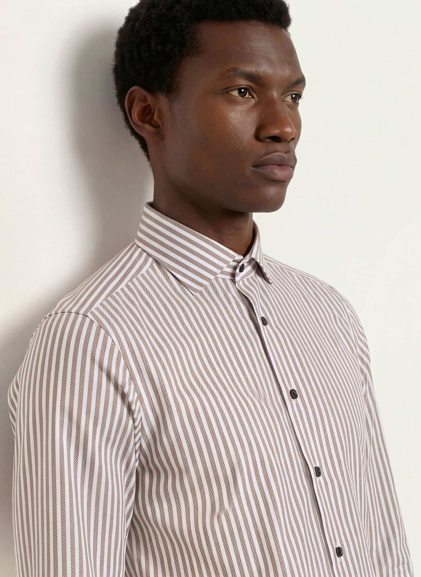 OLYMP Chemise Level Five body ajusté: MARRON / BLANC